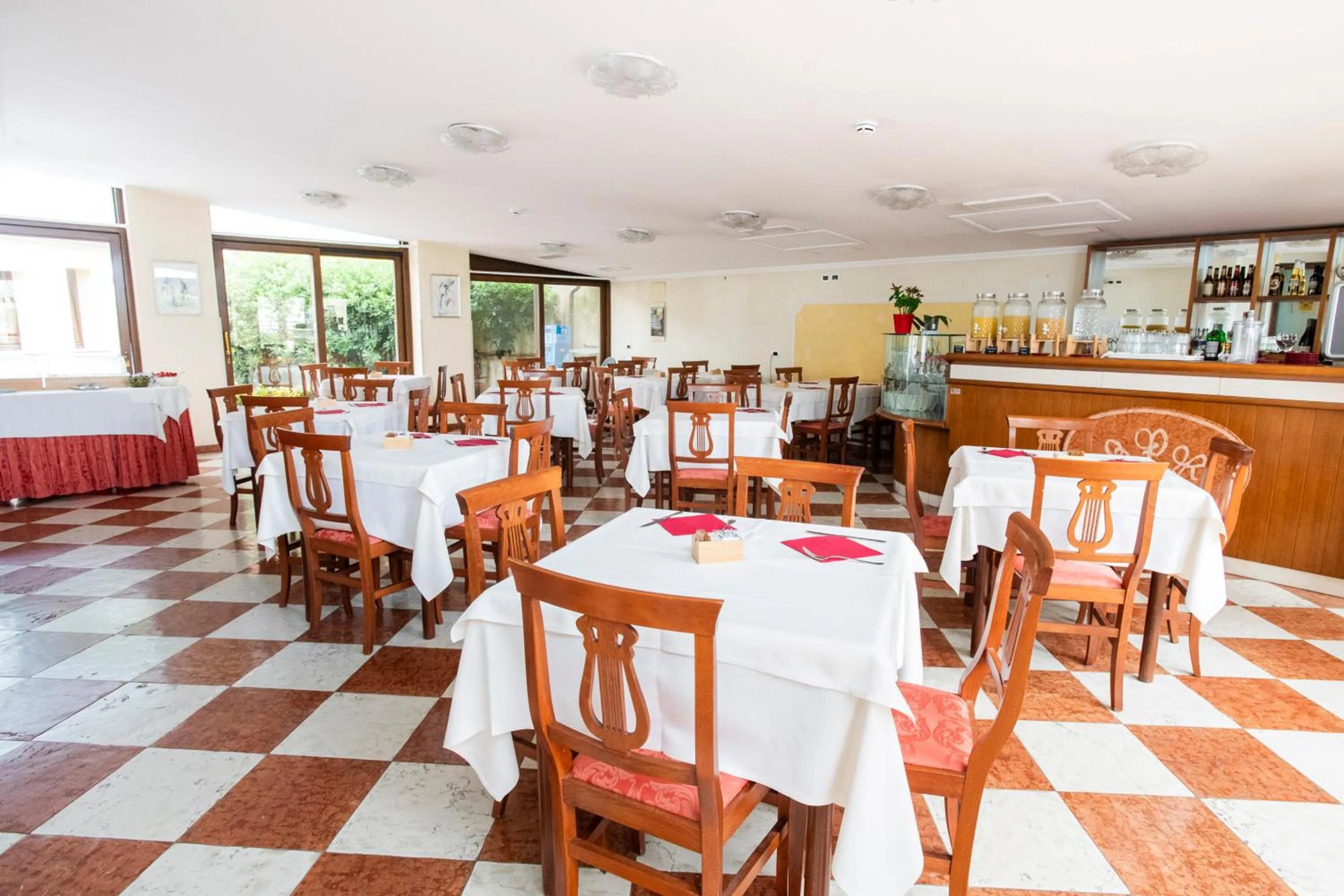 Lounge or bar in Hotel Russo Palace