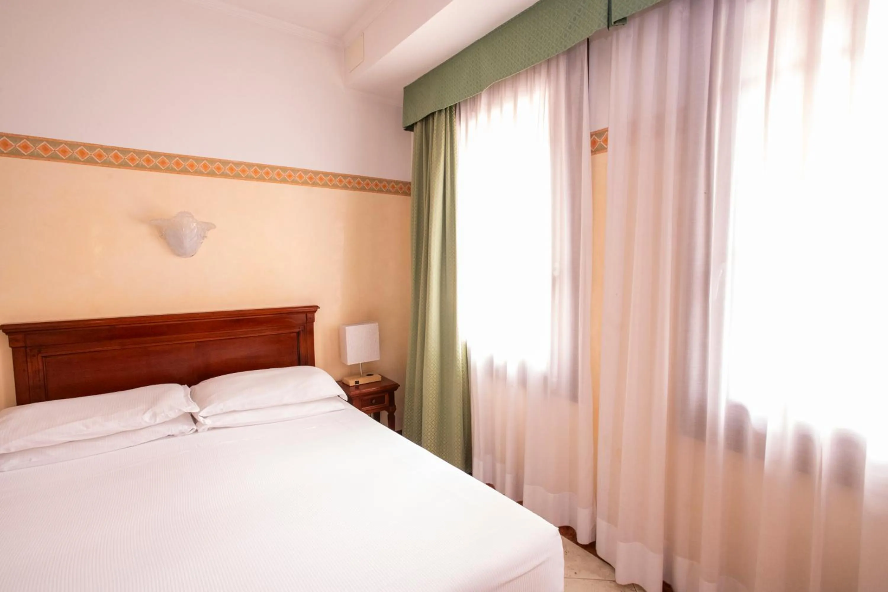 Bedroom, Bed in Hotel Russo Palace