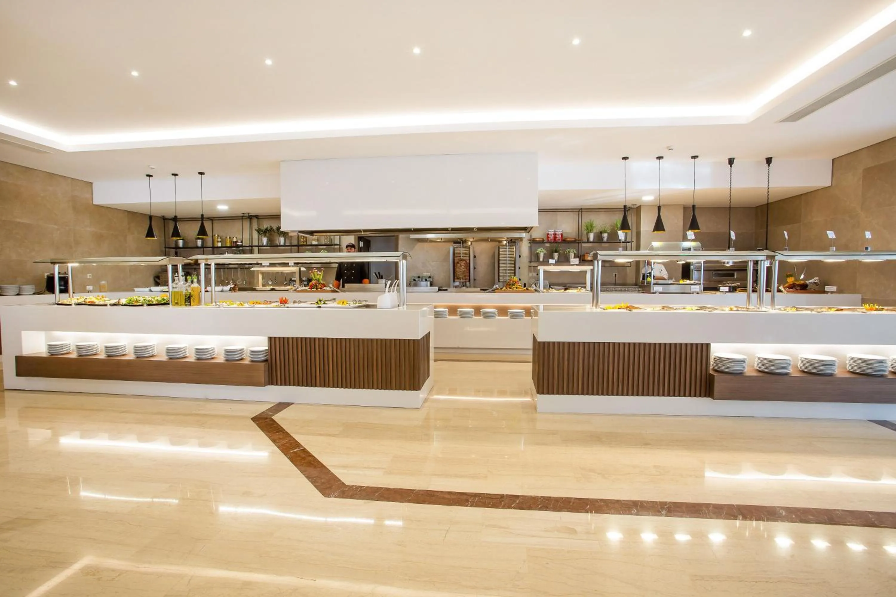 Restaurant/places to eat in Hotel Niriides Beach