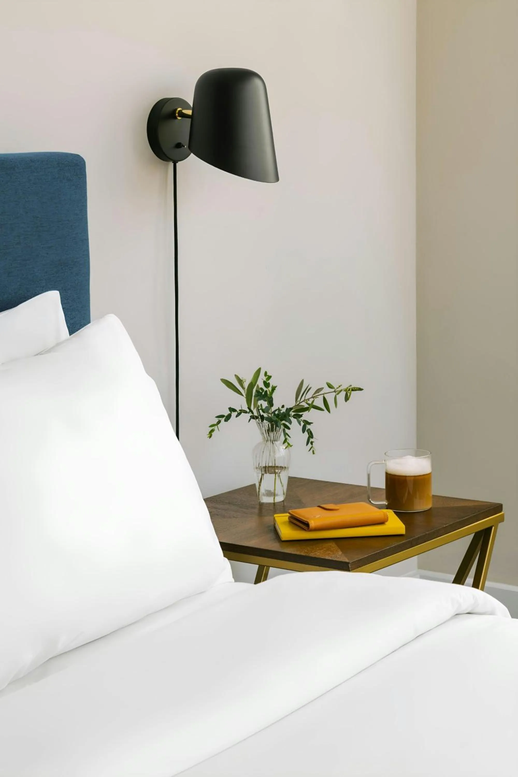 Photo of the whole room, Bed in Sonder by Marriott Bonvoy Georgetown C&O Apartments Georgetown