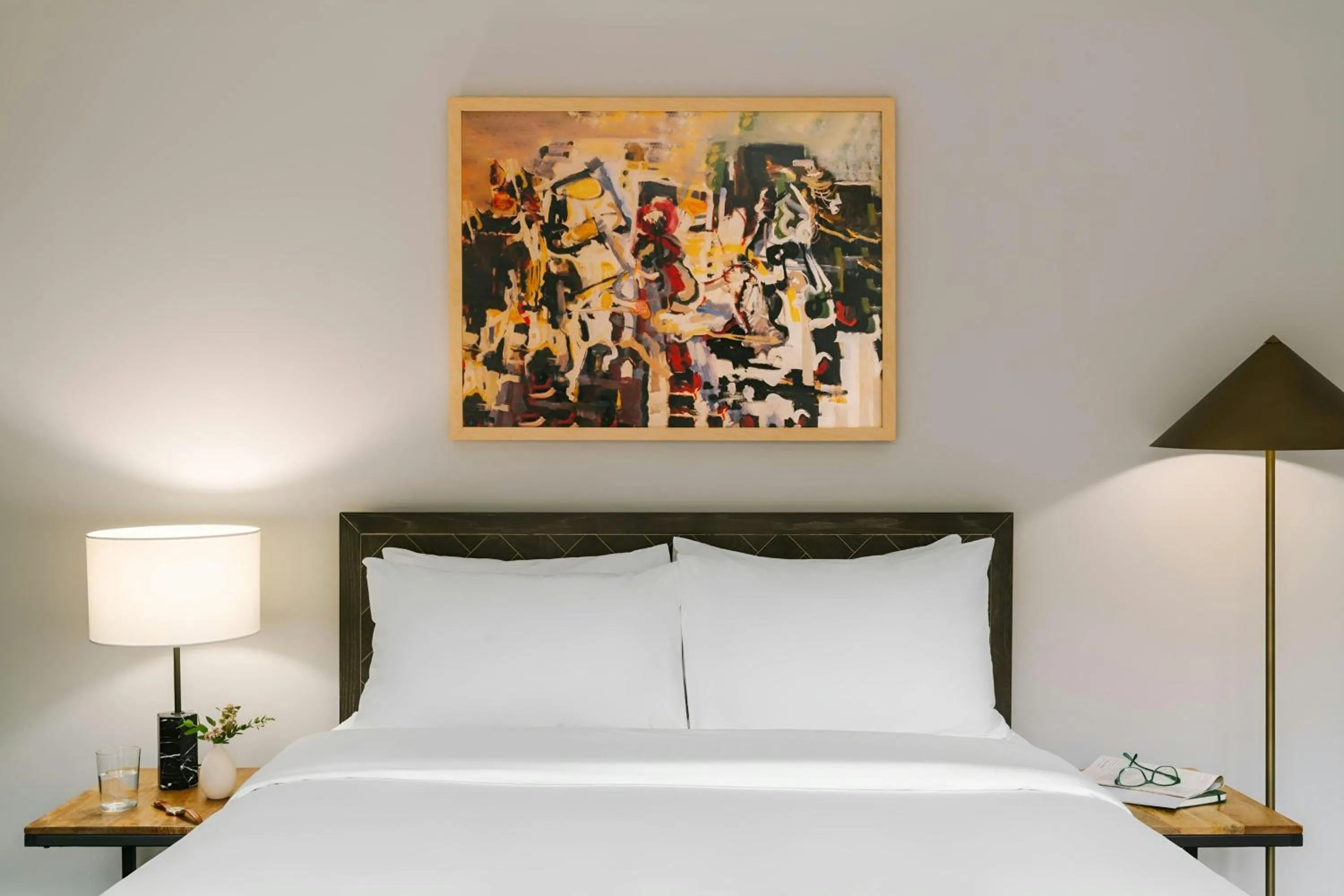 Bedroom, Bed in Sonder by Marriott Bonvoy Georgetown C&O Apartments Georgetown