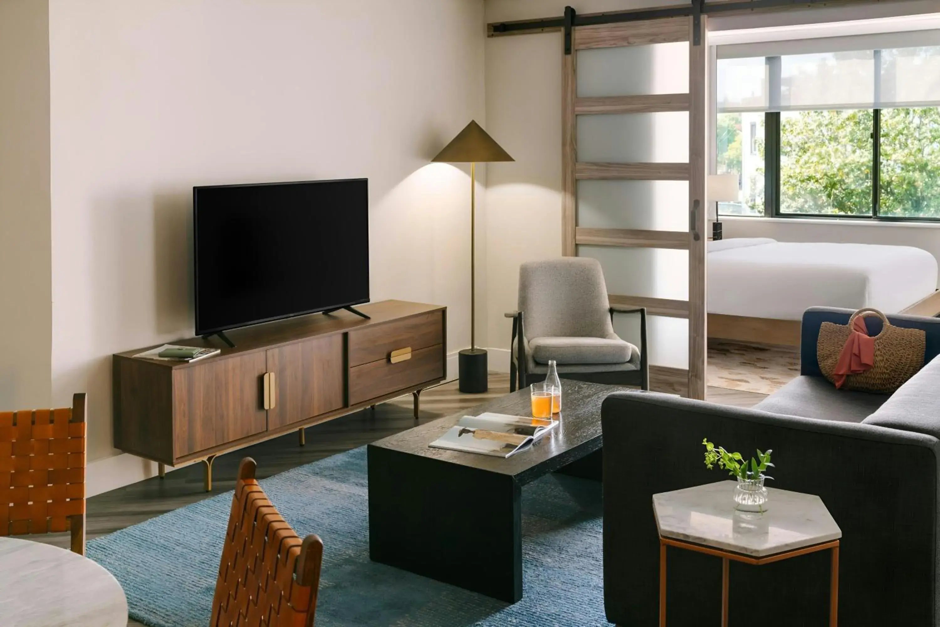 Two-Bedroom Apartment in Sonder by Marriott Bonvoy Georgetown C&O Apartments Georgetown Two-Bedroom Apartment in Sonder by Marriott Bonvoy Georgetown C&O Apartments Georgetown