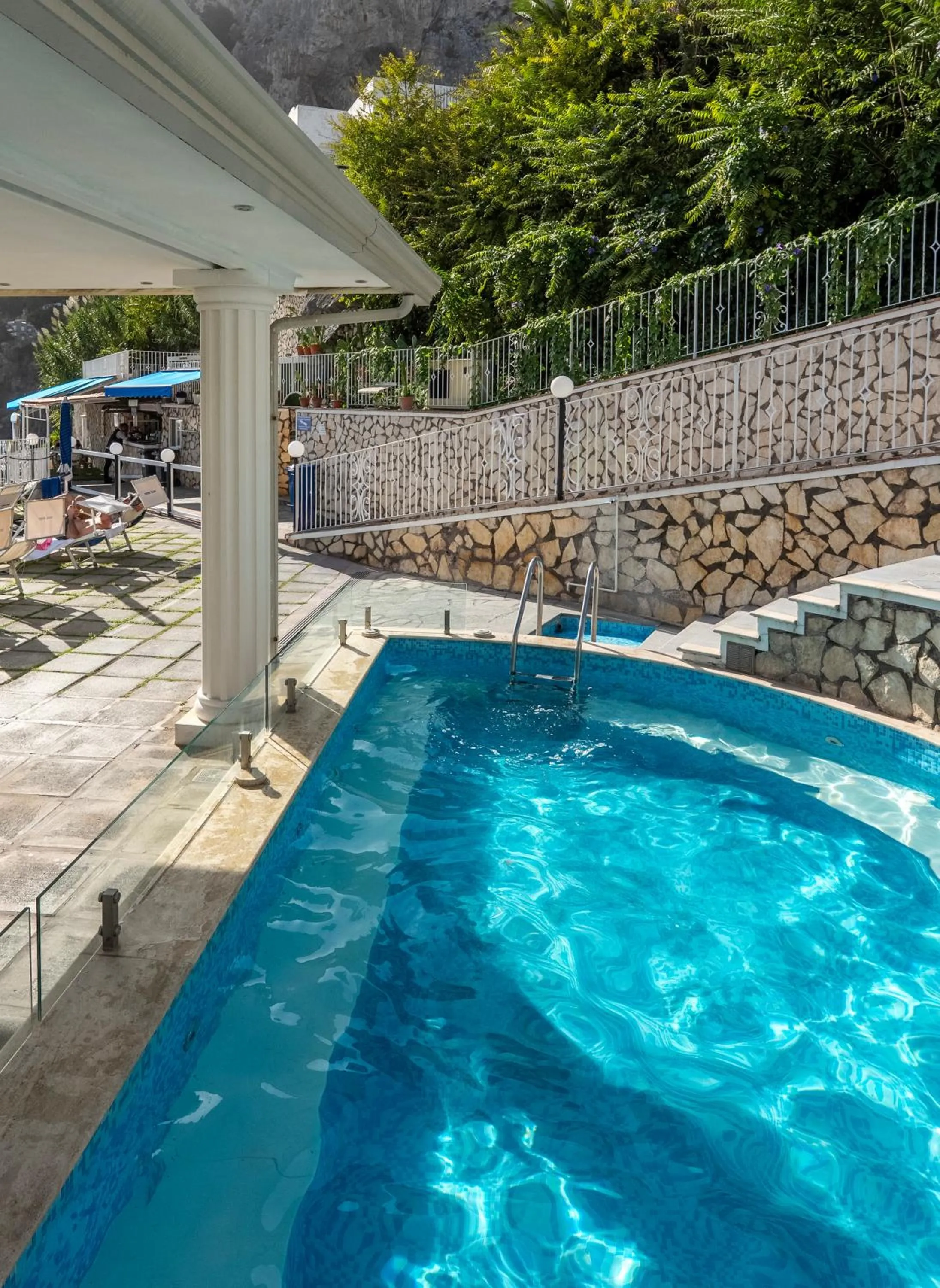 Hot Tub in Hotel Weber Ambassador