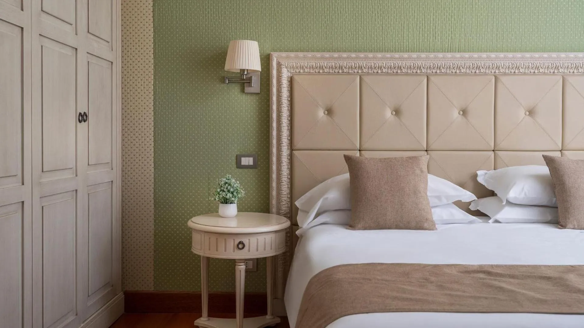 Bed in Grand Hotel Terme & SPA - Chianciano