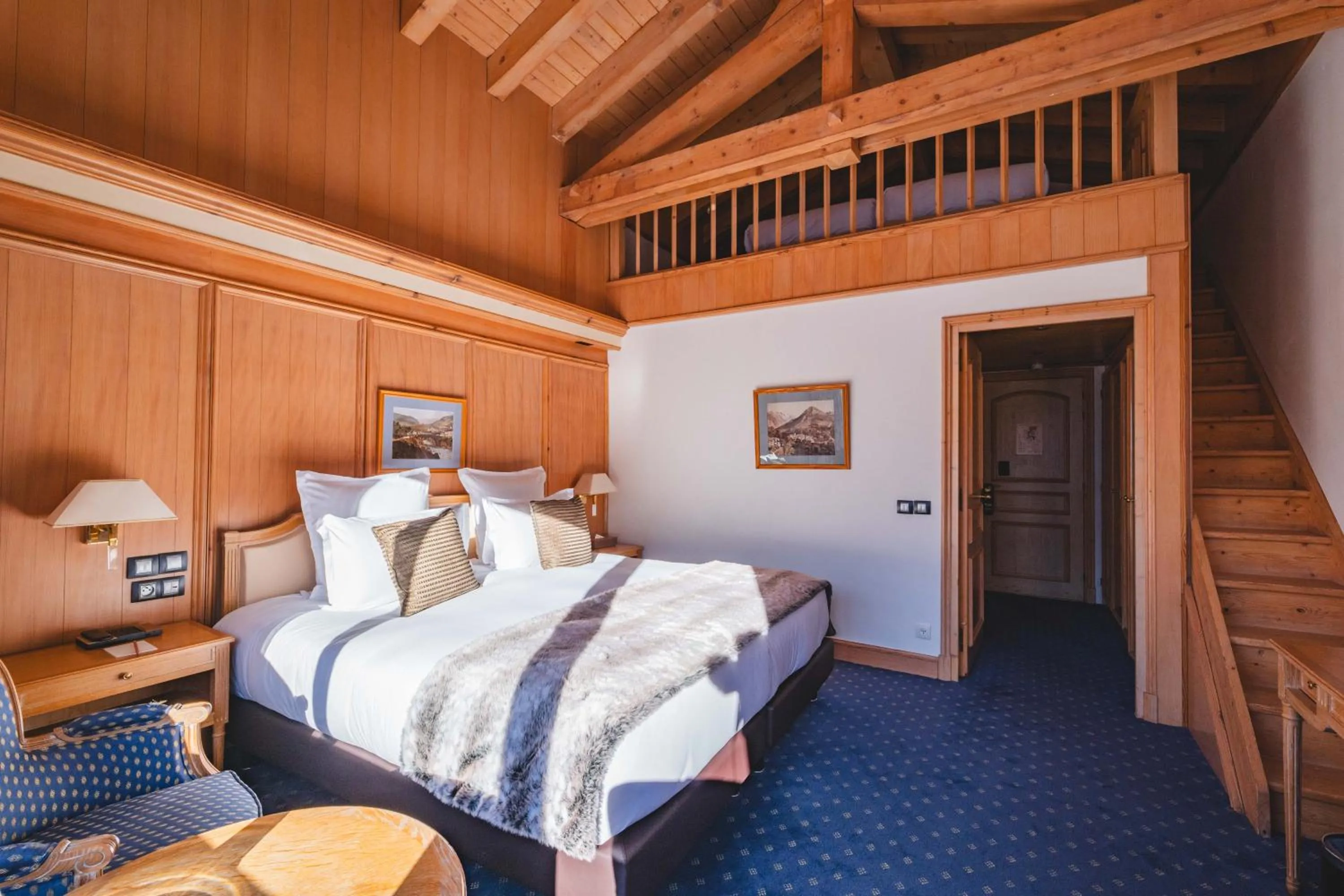 Bed in Hotel Carlina