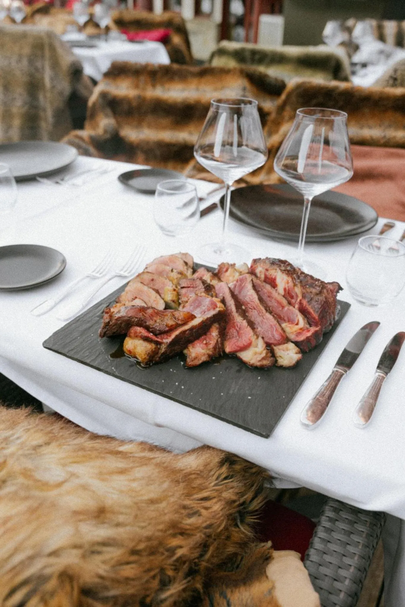 Restaurant/places to eat in Hotel Carlina