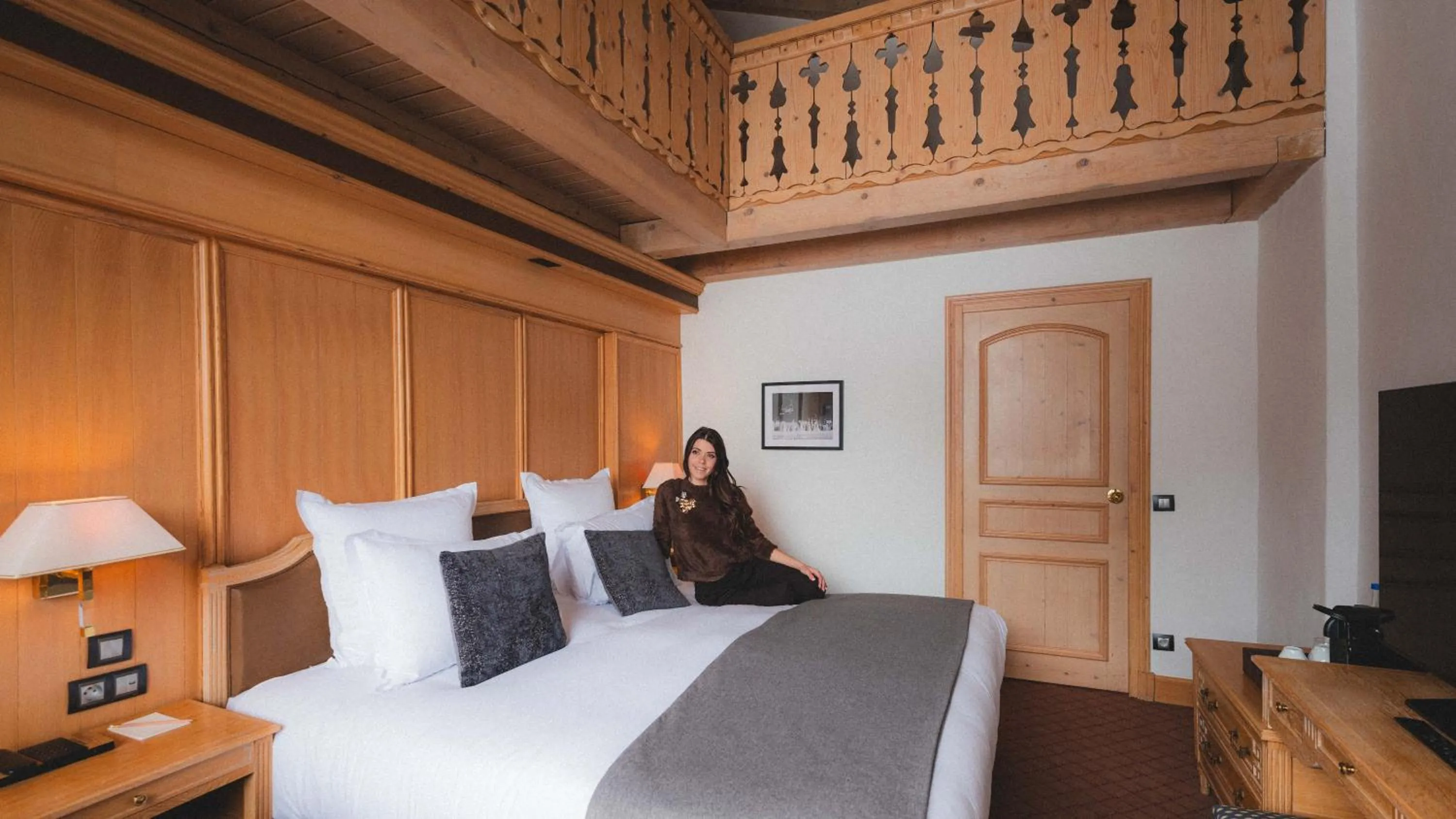 Bed in Hotel Carlina