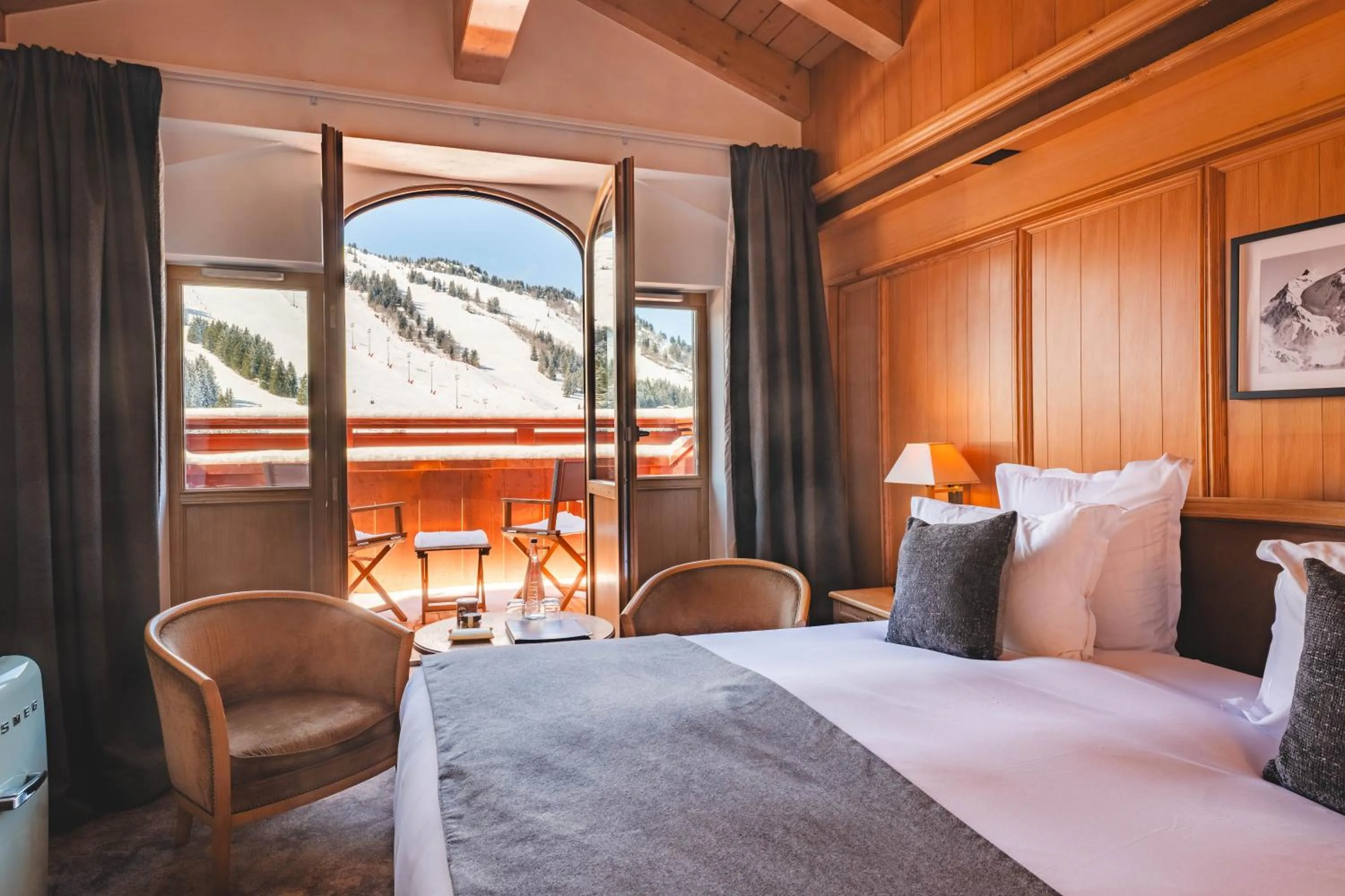 Bed in Hotel Carlina