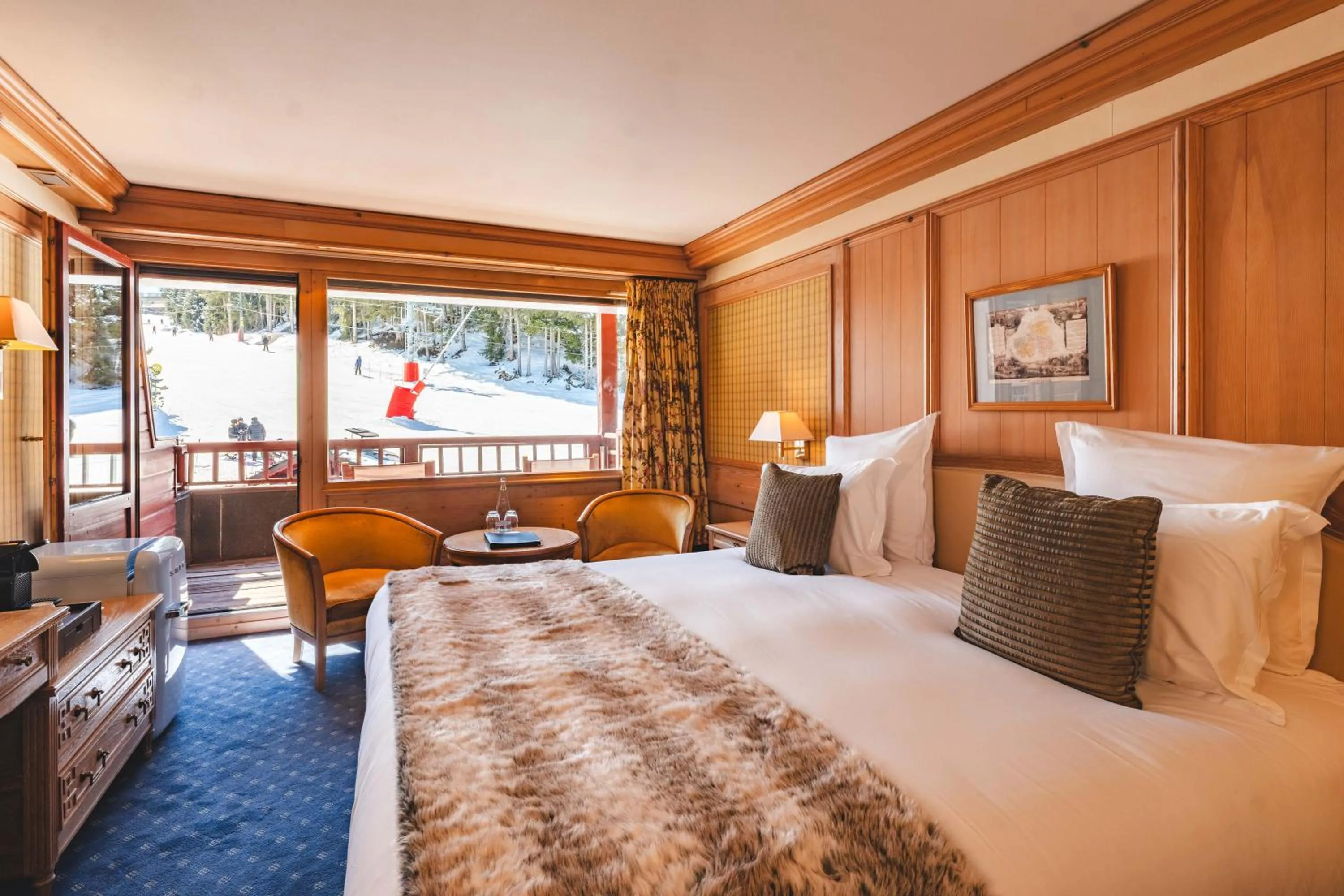 Bedroom, Bed in Hotel Carlina