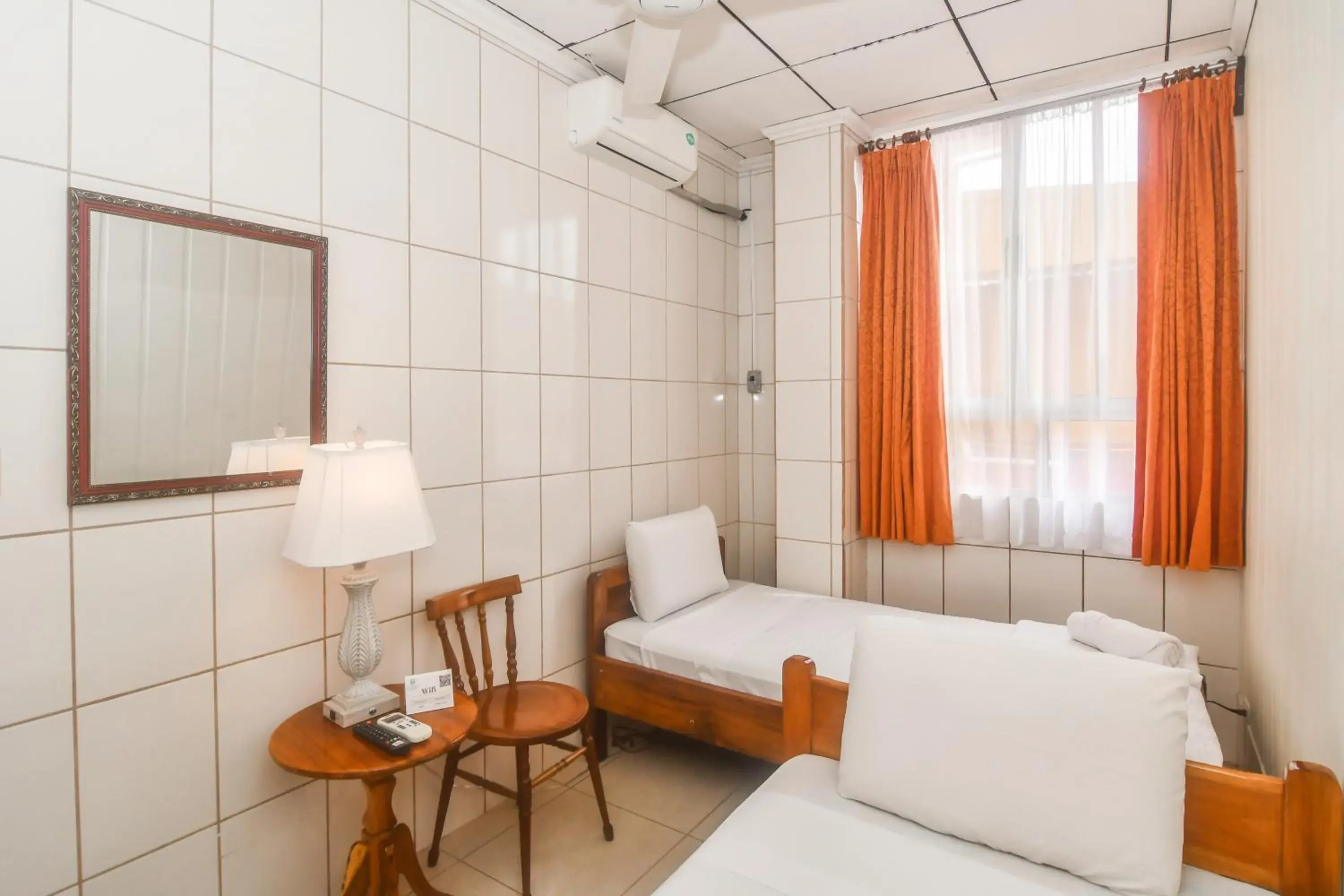 Double Room with Shared Bathroom in Hotel Aldea Chorotega Puntarenas Double Room with Shared Bathroom in Hotel Aldea Chorotega Puntarenas