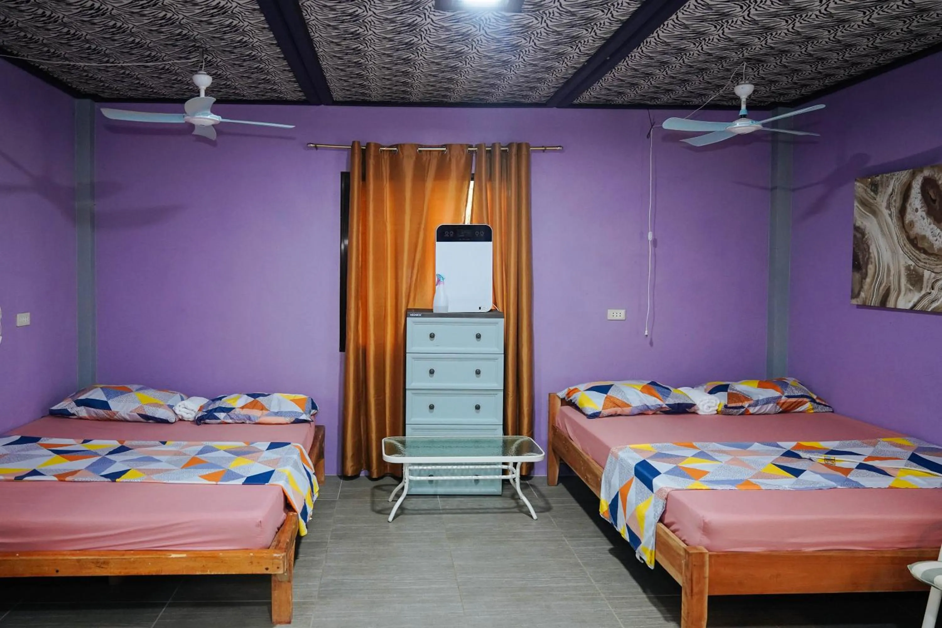 Bedroom, Bed in Negra Mountain Resort