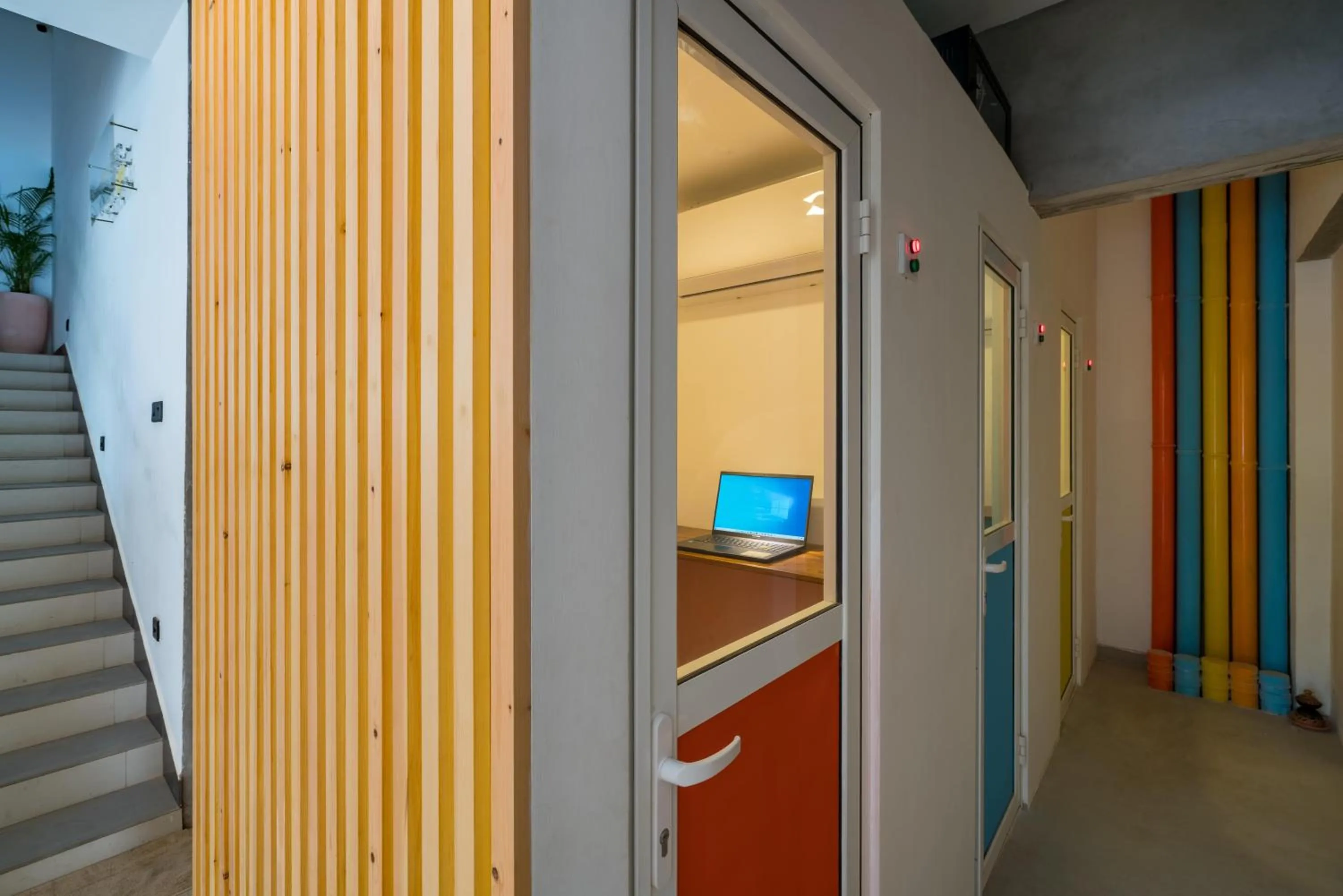 Business facilities in Outpost Weligama Beachfront