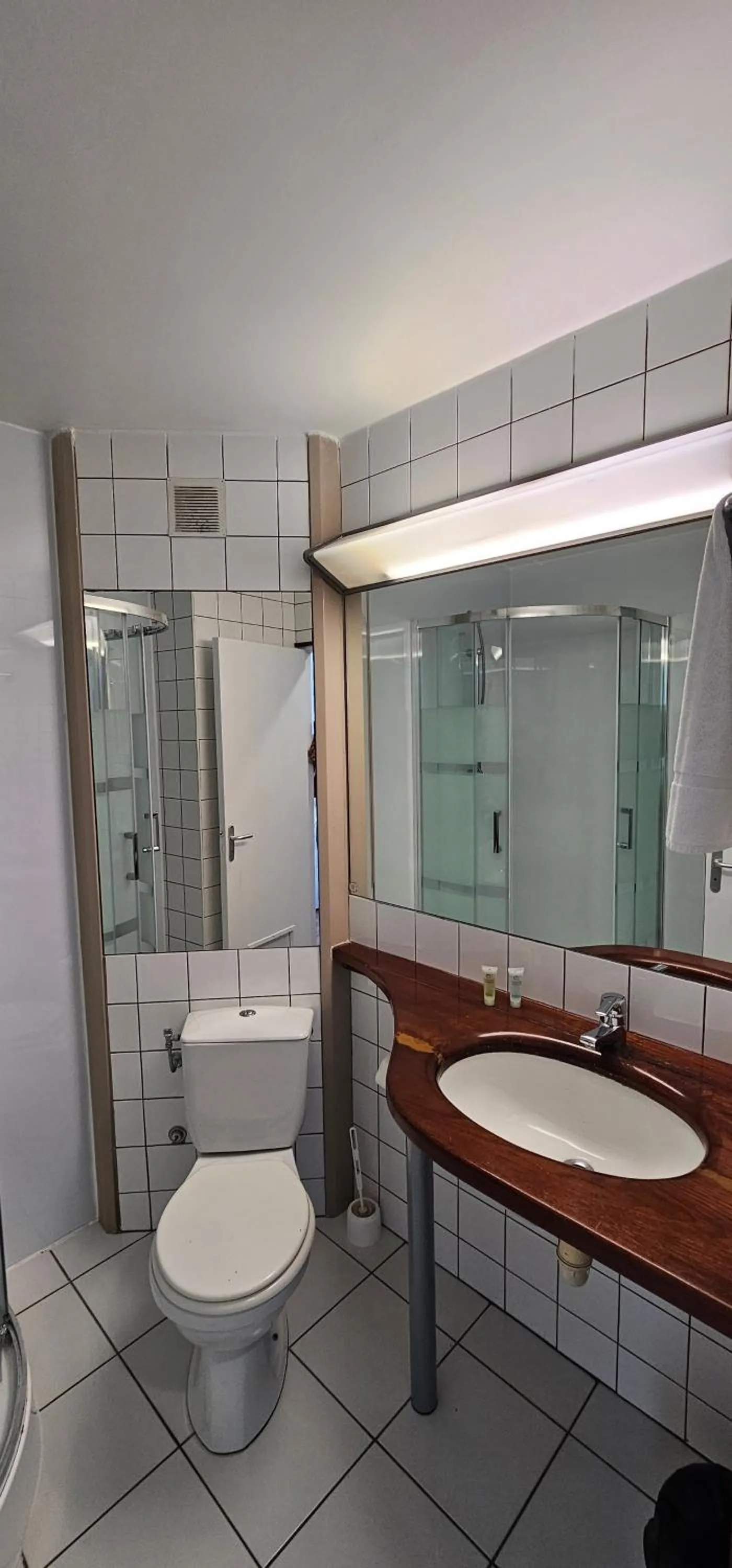 Shower in Auberge du MOCAMBO