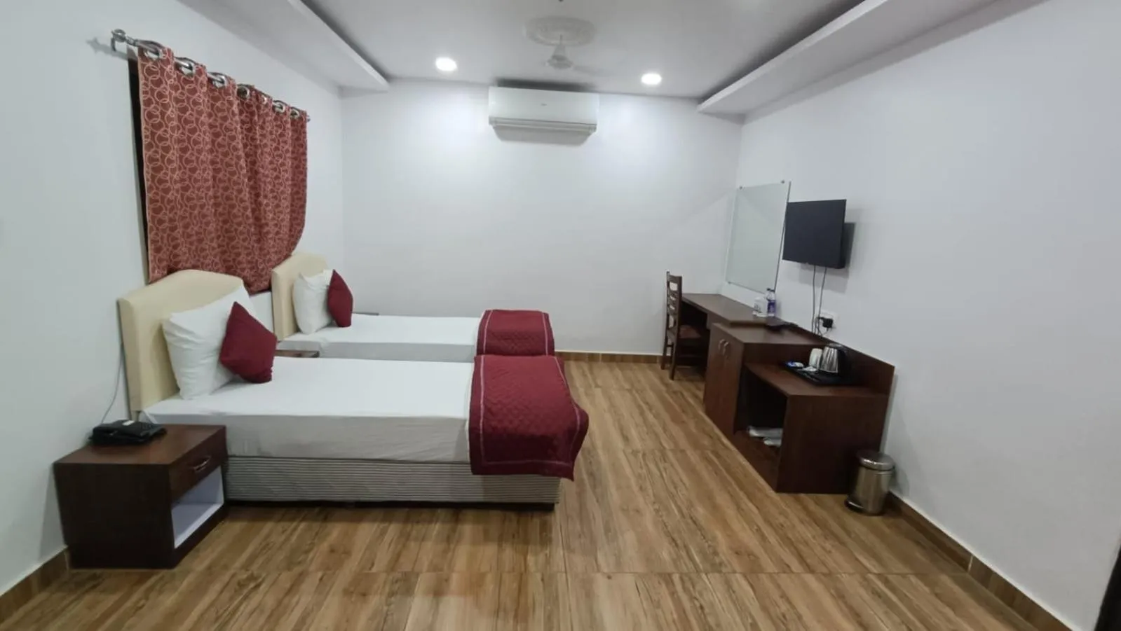 Photo of the whole room in The Buddha Resort