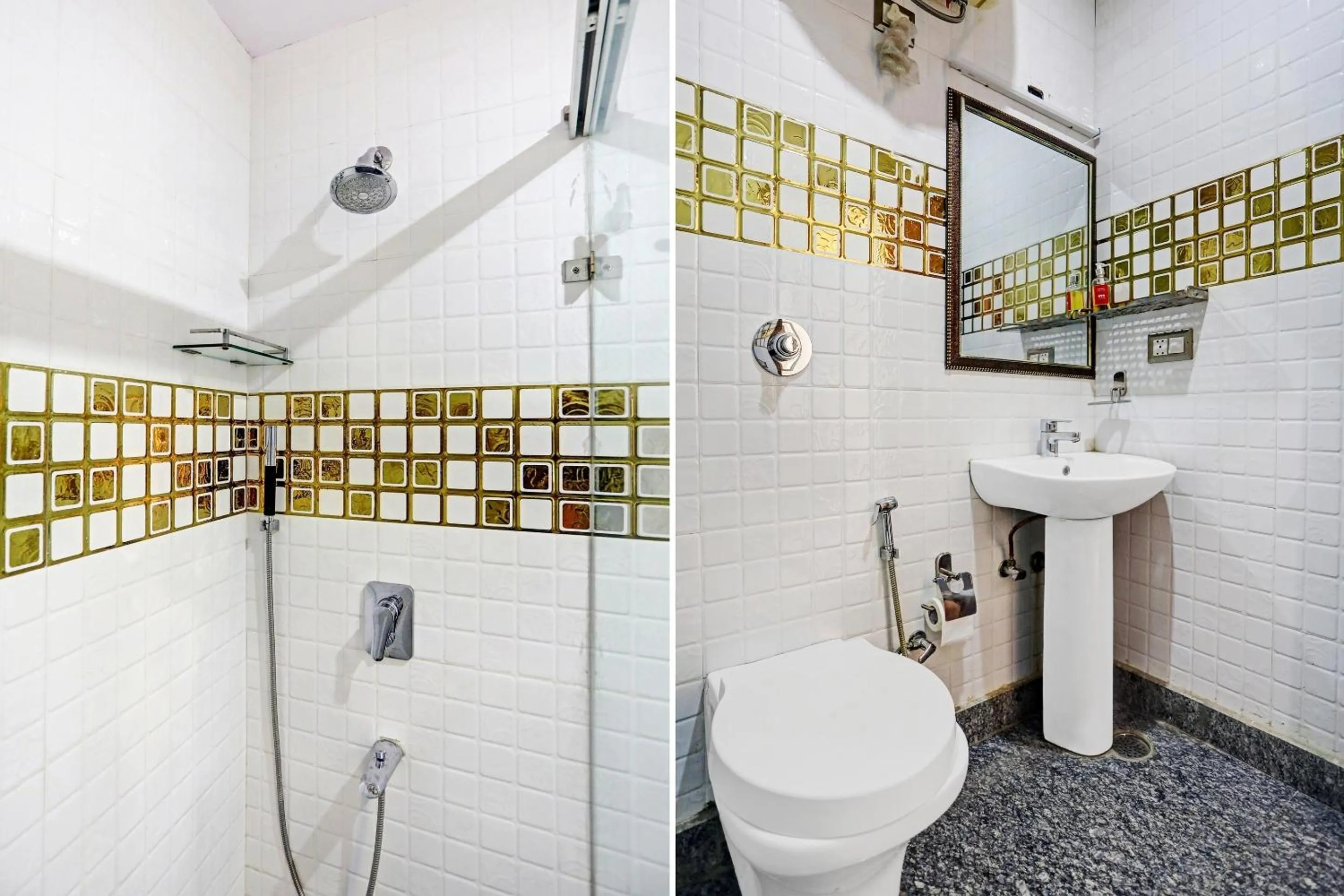 Bathroom in Super Townhouse Prakash continental Near Netaji Subhash Place Metro Station