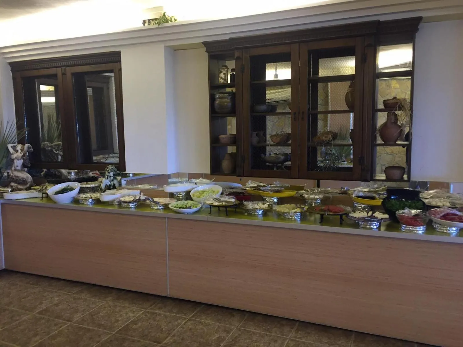 Restaurant/places to eat in AFYTOS ÖREN PARK MTK