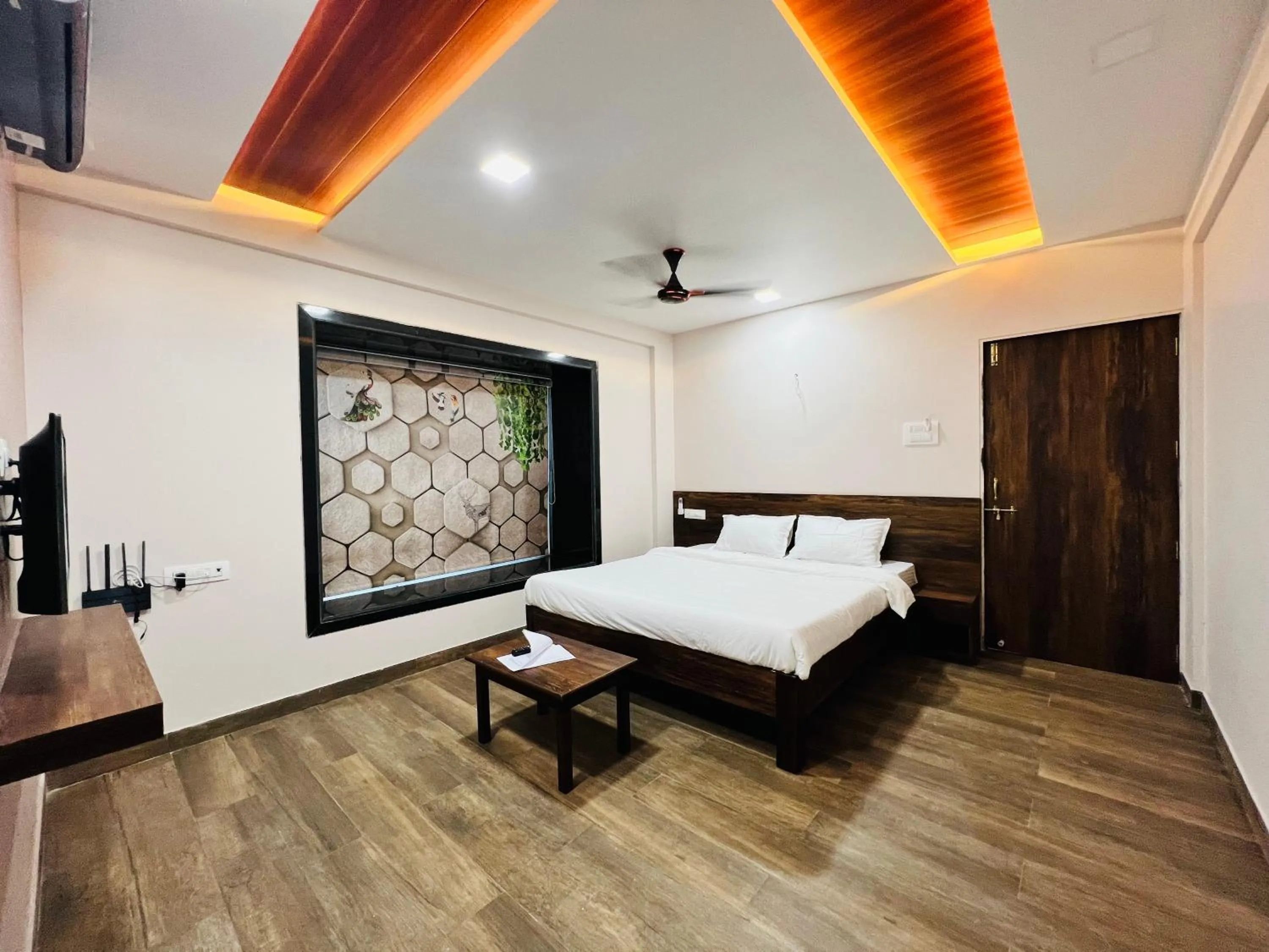 Bed in Jimmy Beach Resort