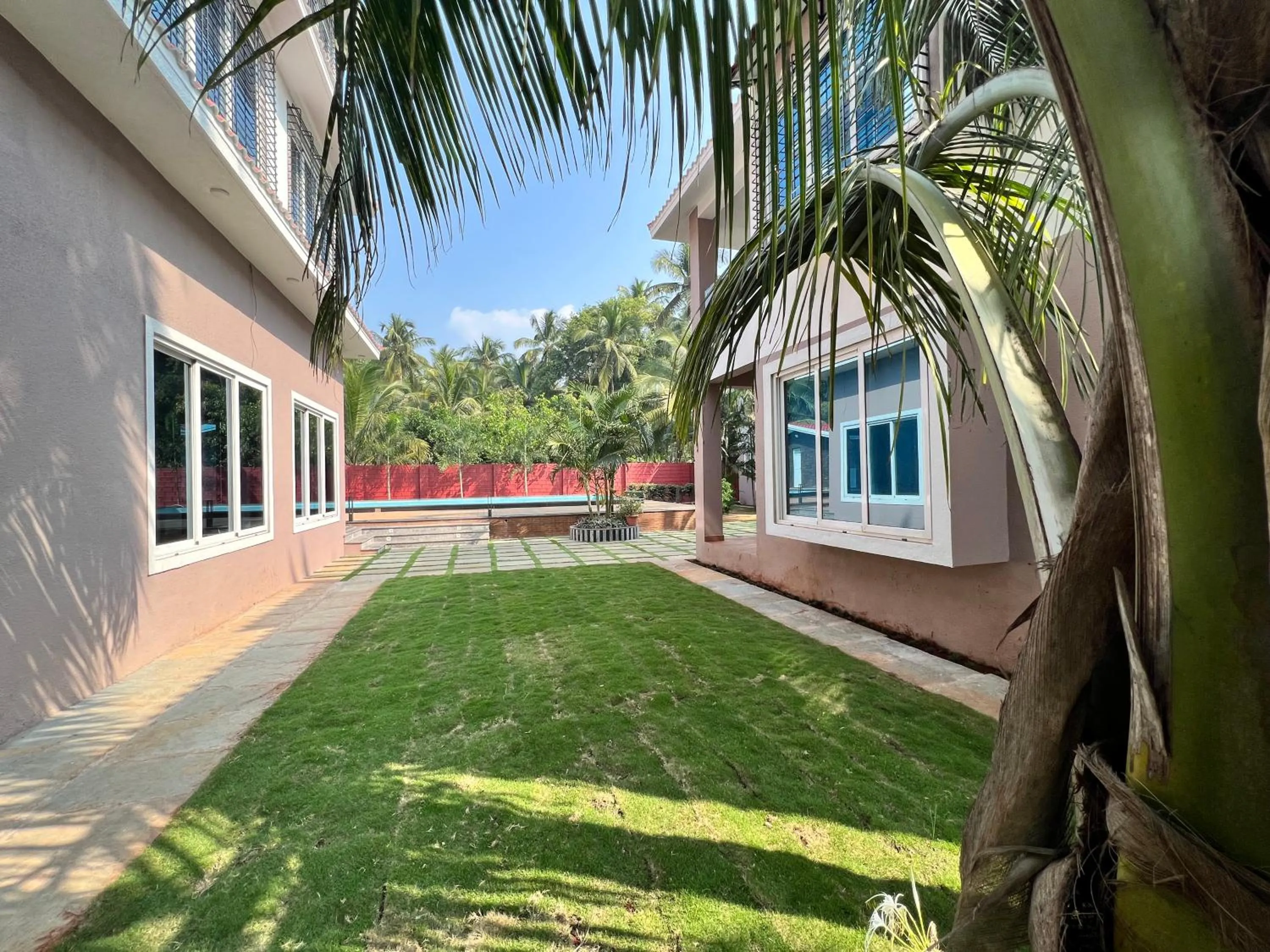 Property Building in Jimmy Beach Resort