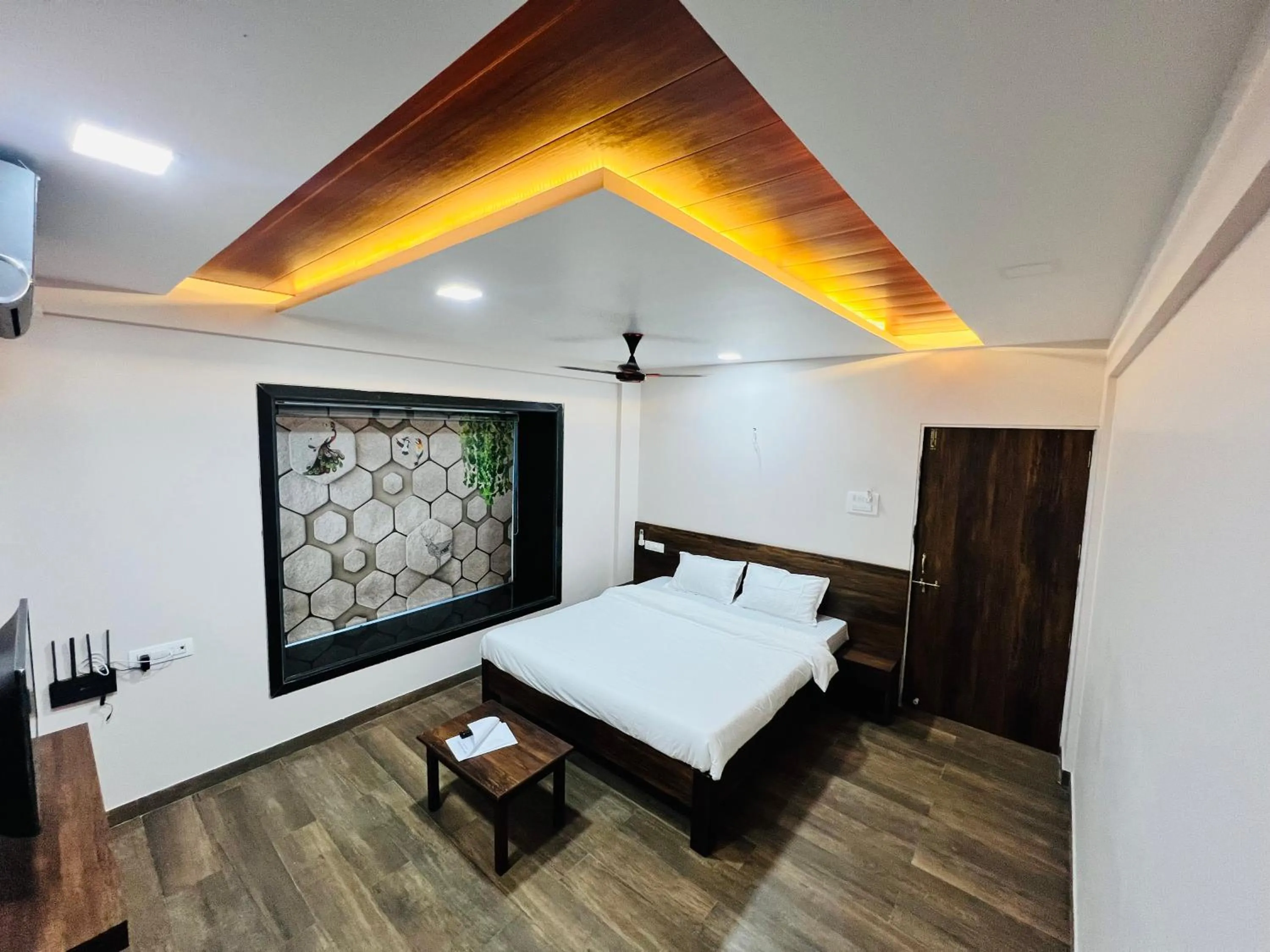 Bed in Jimmy Beach Resort