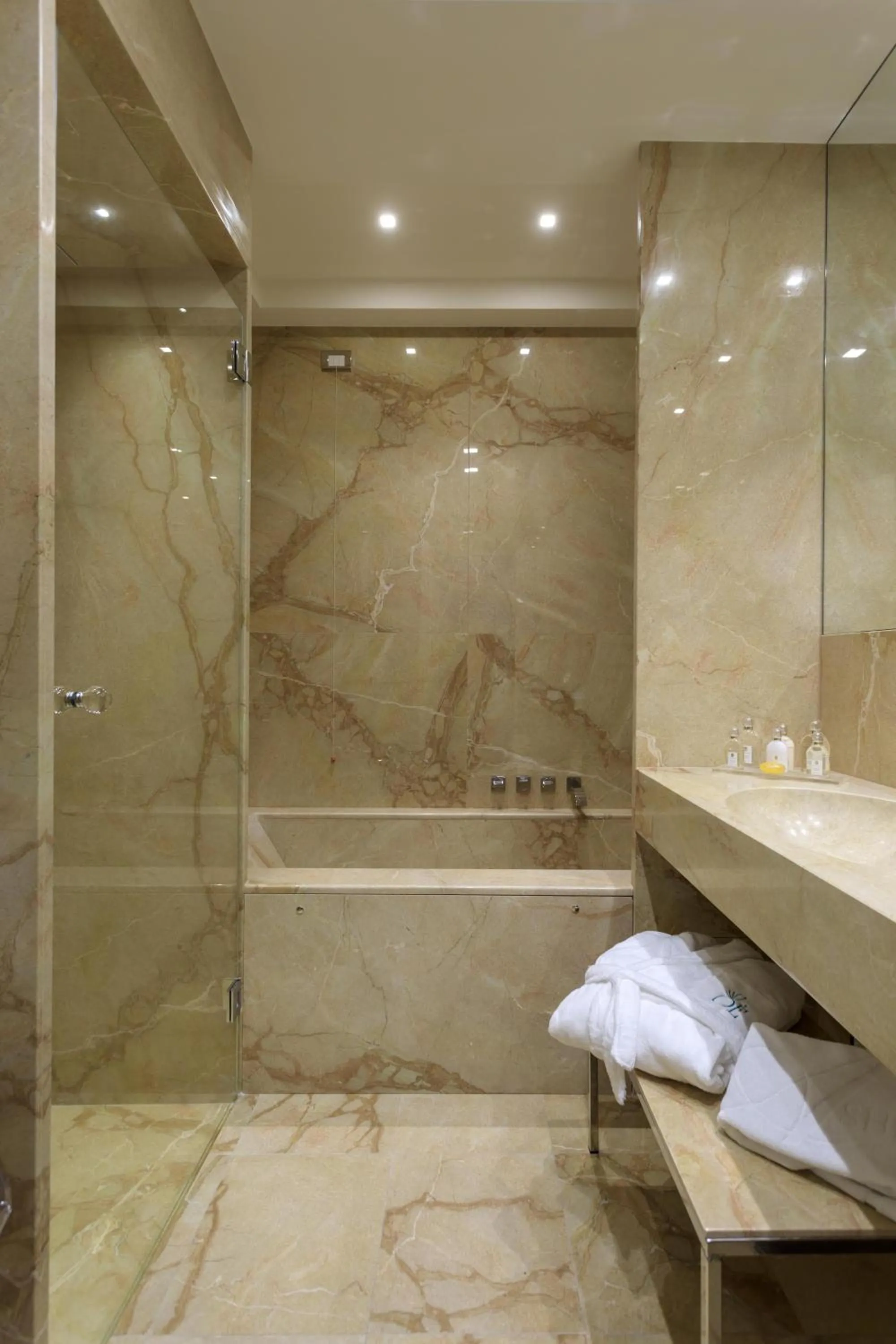 Grand Hotel Des Etrangers- The Leading Hotels of the World