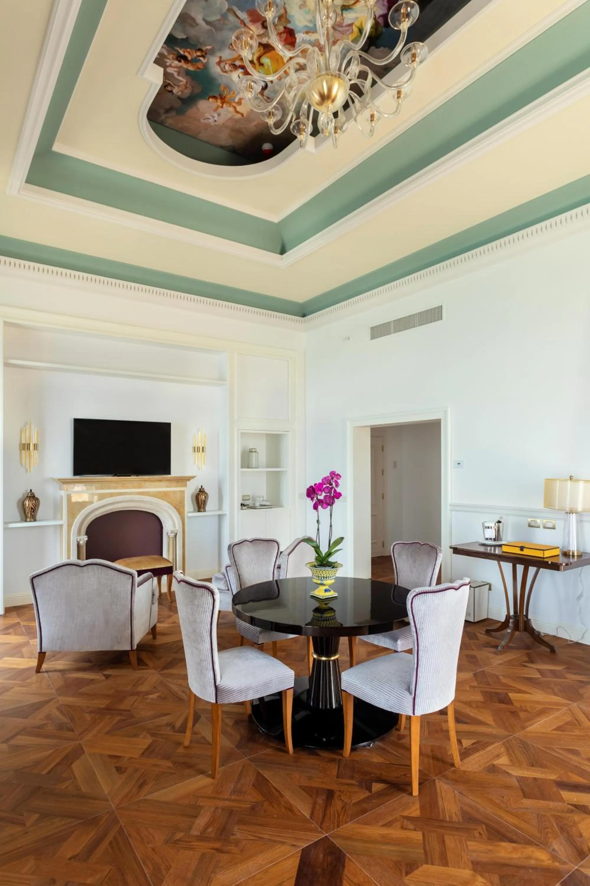 Grand Hotel Des Etrangers- The Leading Hotels of the World