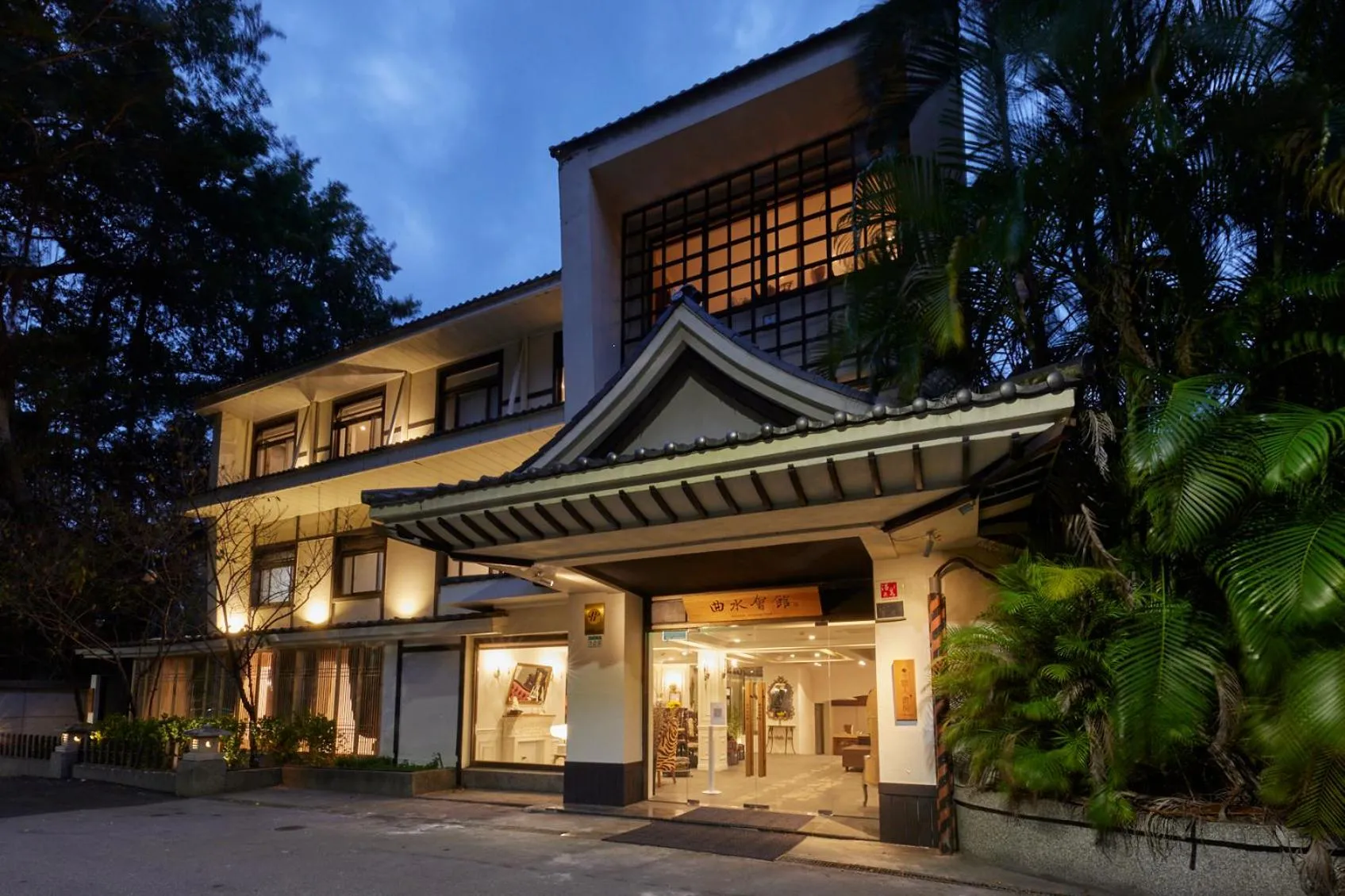 Property building in Kyokusui Hotspring Hotel