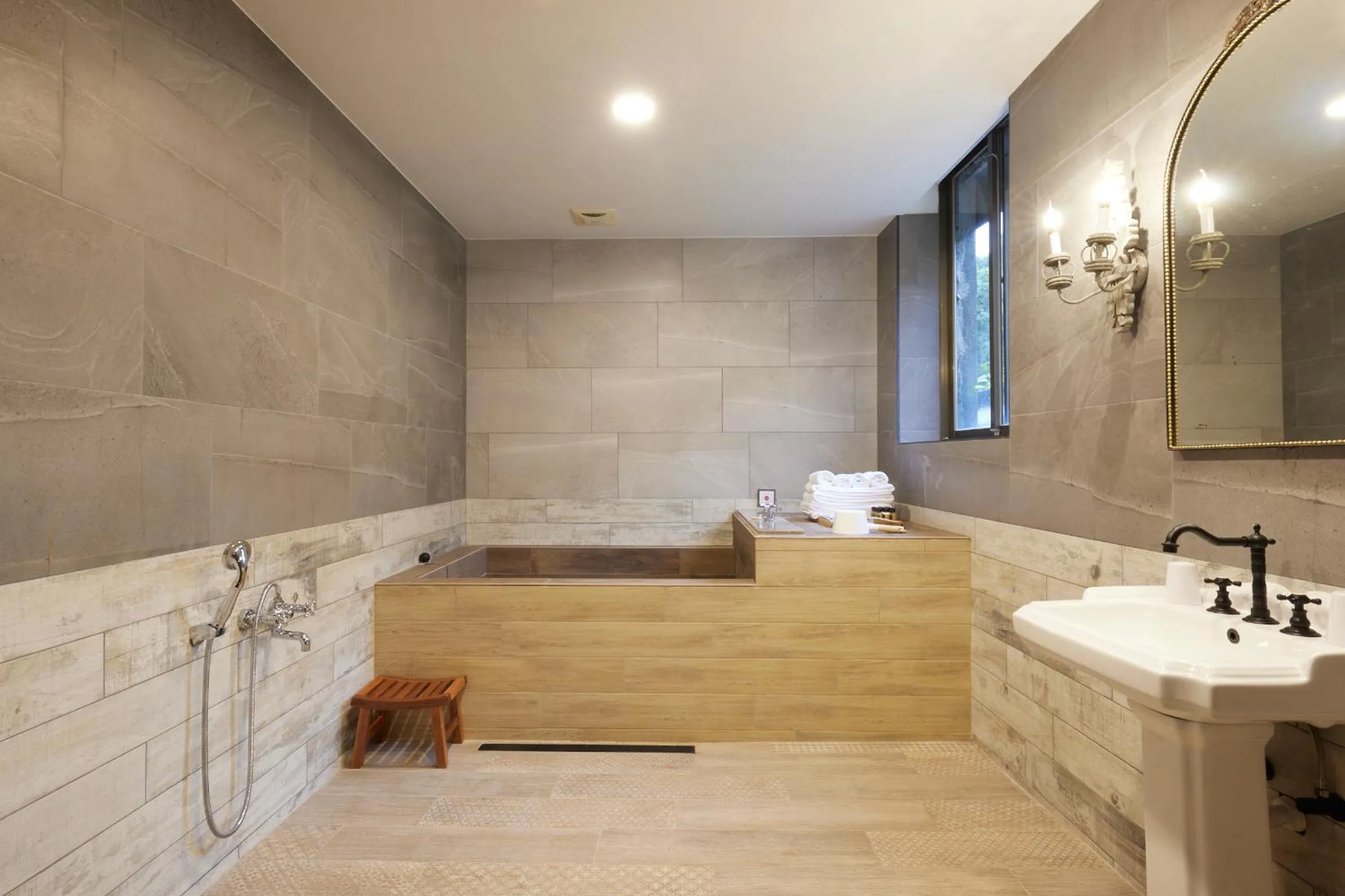 Bathroom in Kyokusui Hotspring Hotel