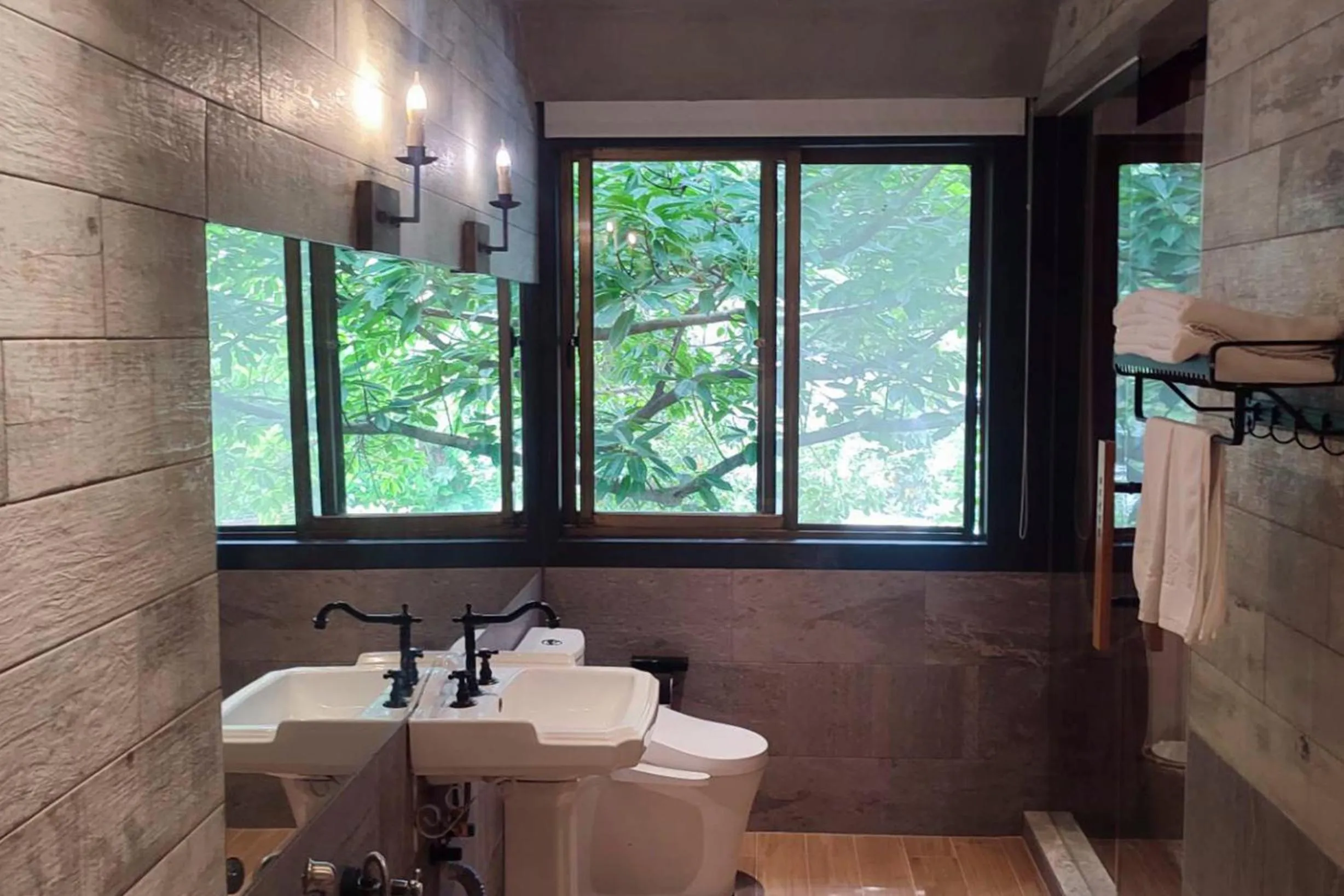 Toilet in Kyokusui Hotspring Hotel