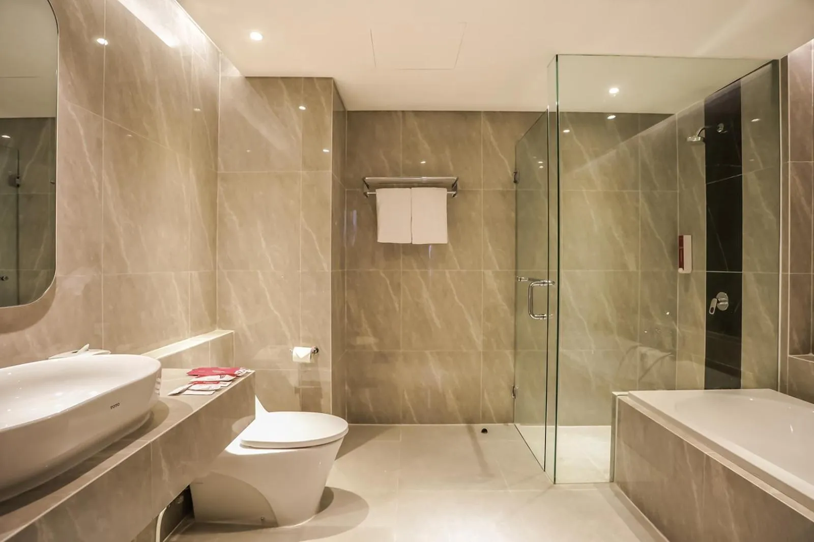 Bathroom in favehotel Pamanukan