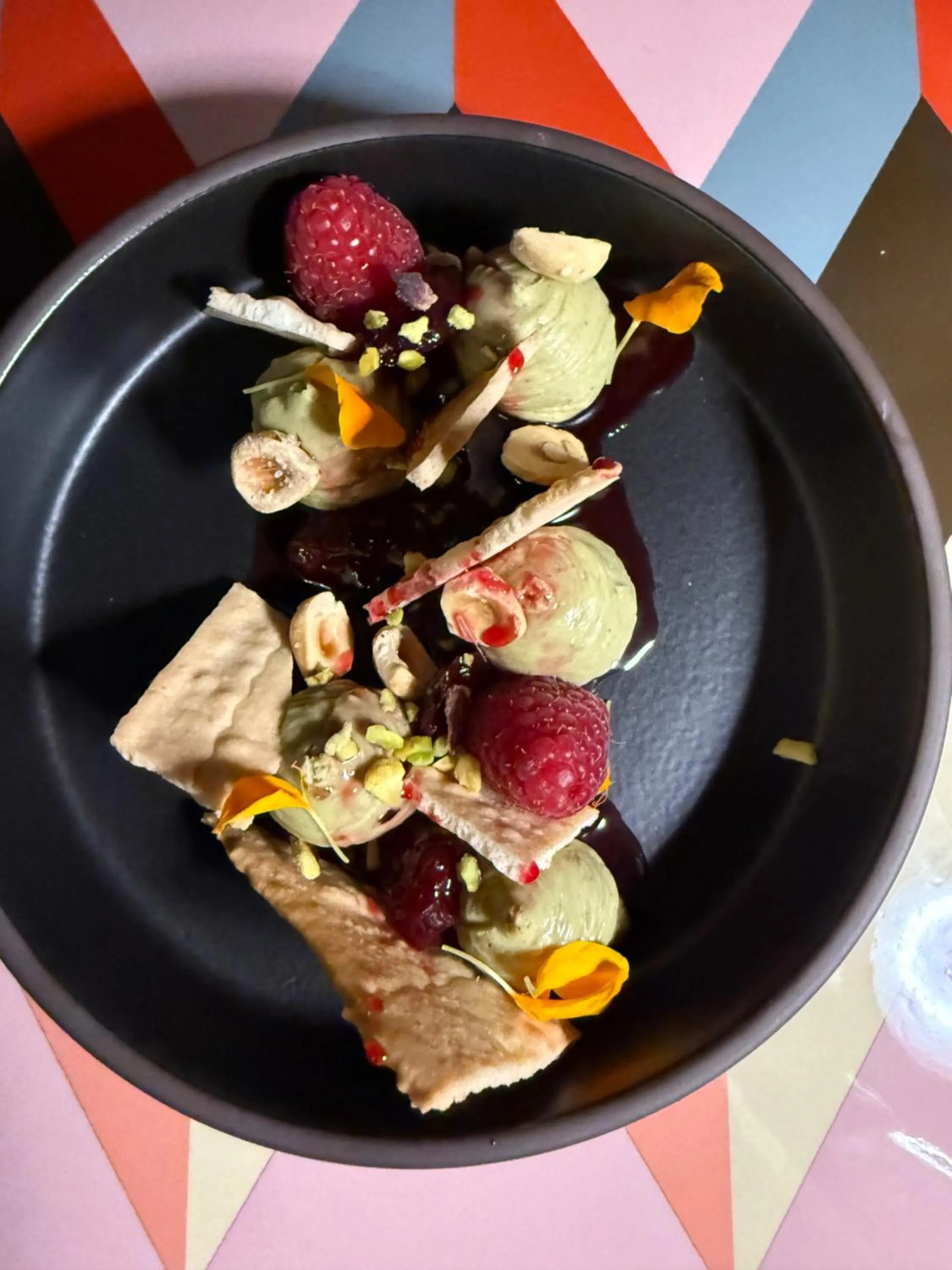 Restaurant/places to eat in UNA Hotels One Catania