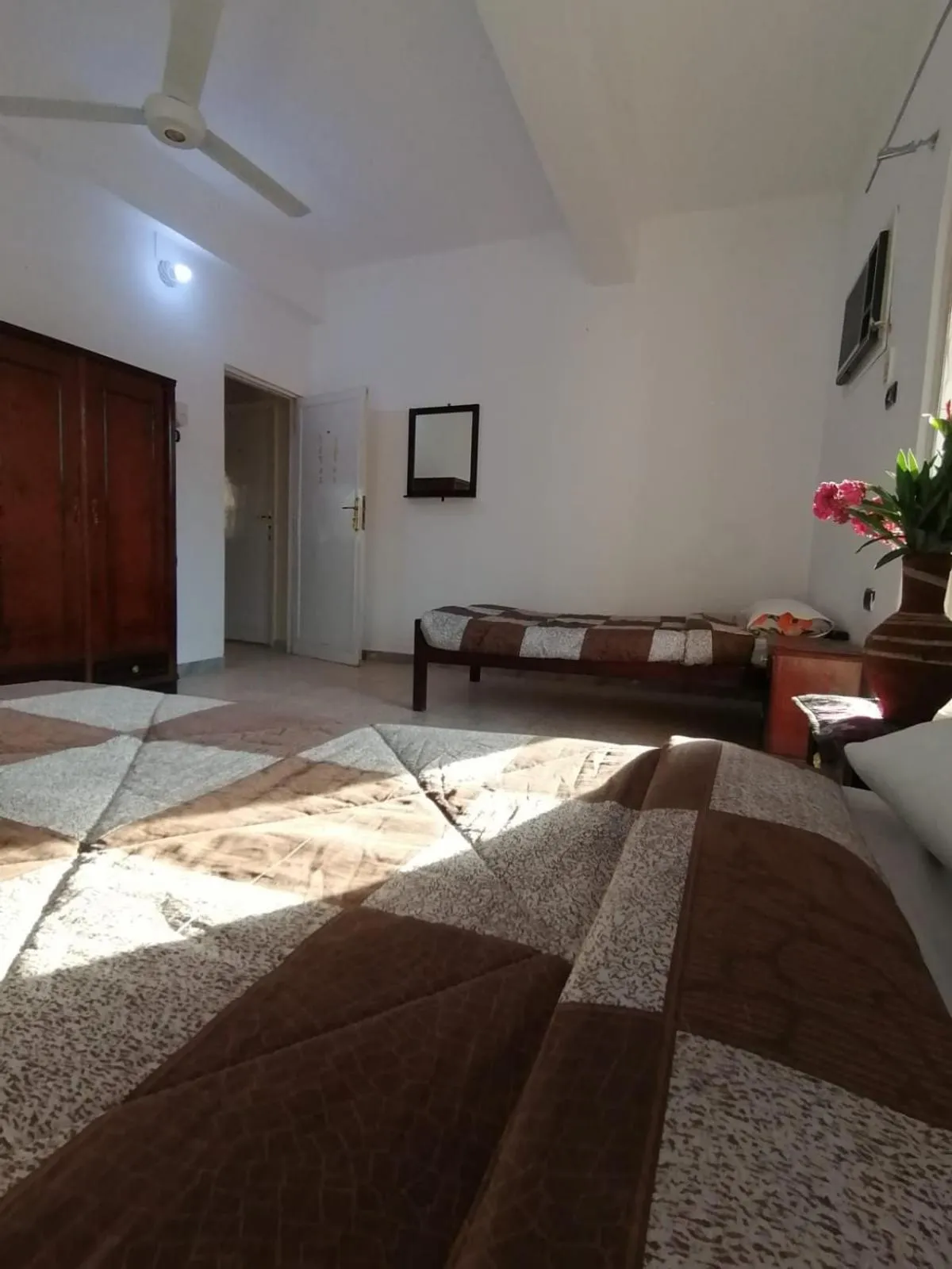 Bed in Rose Guest House