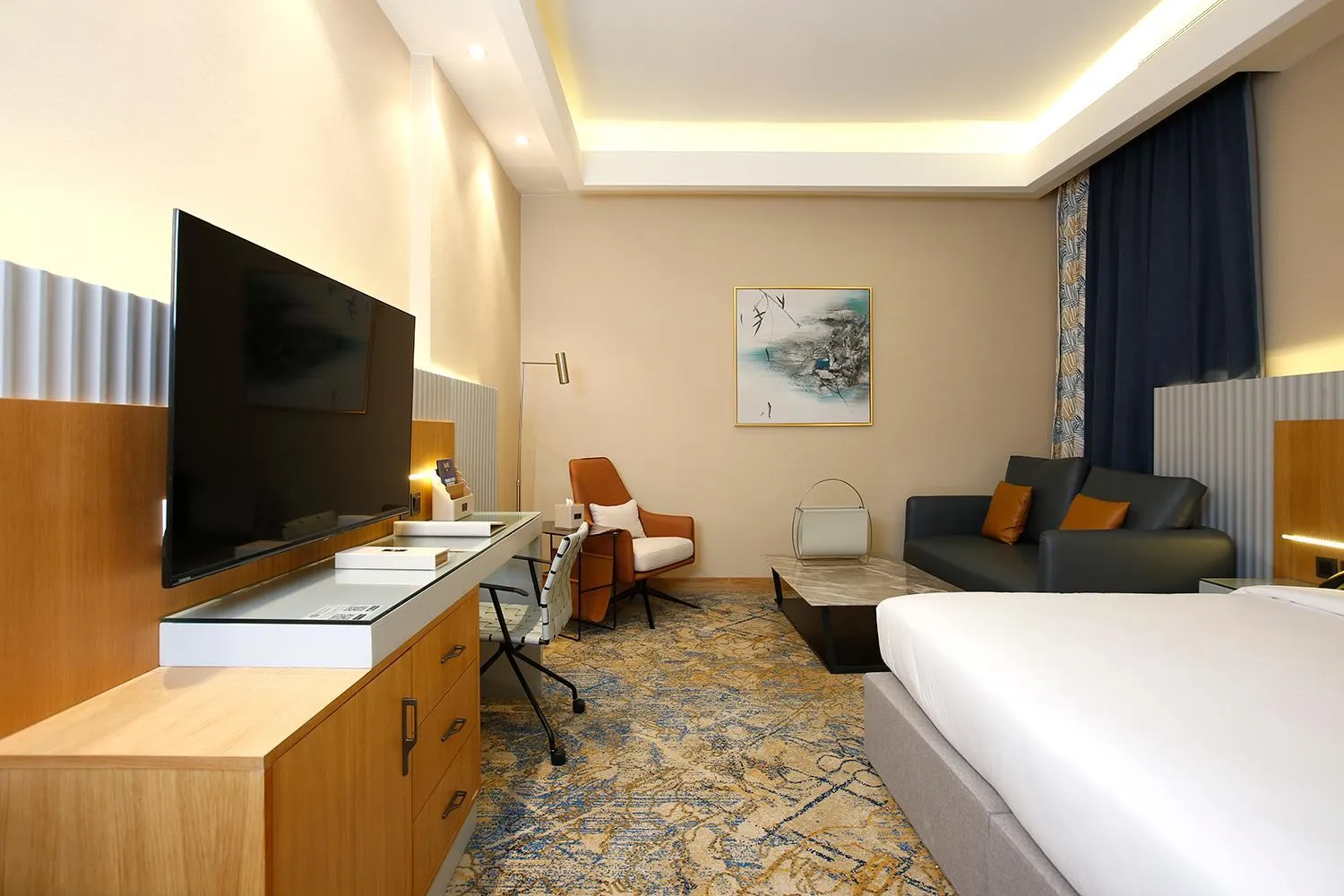 Photo of the whole room, Bed in Grand Plaza Hotel - Jazan