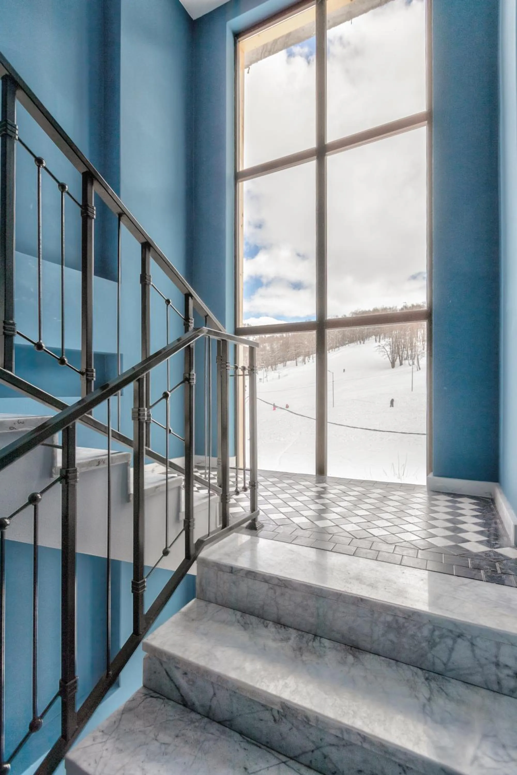 Property building in Raimond Palace Hotel