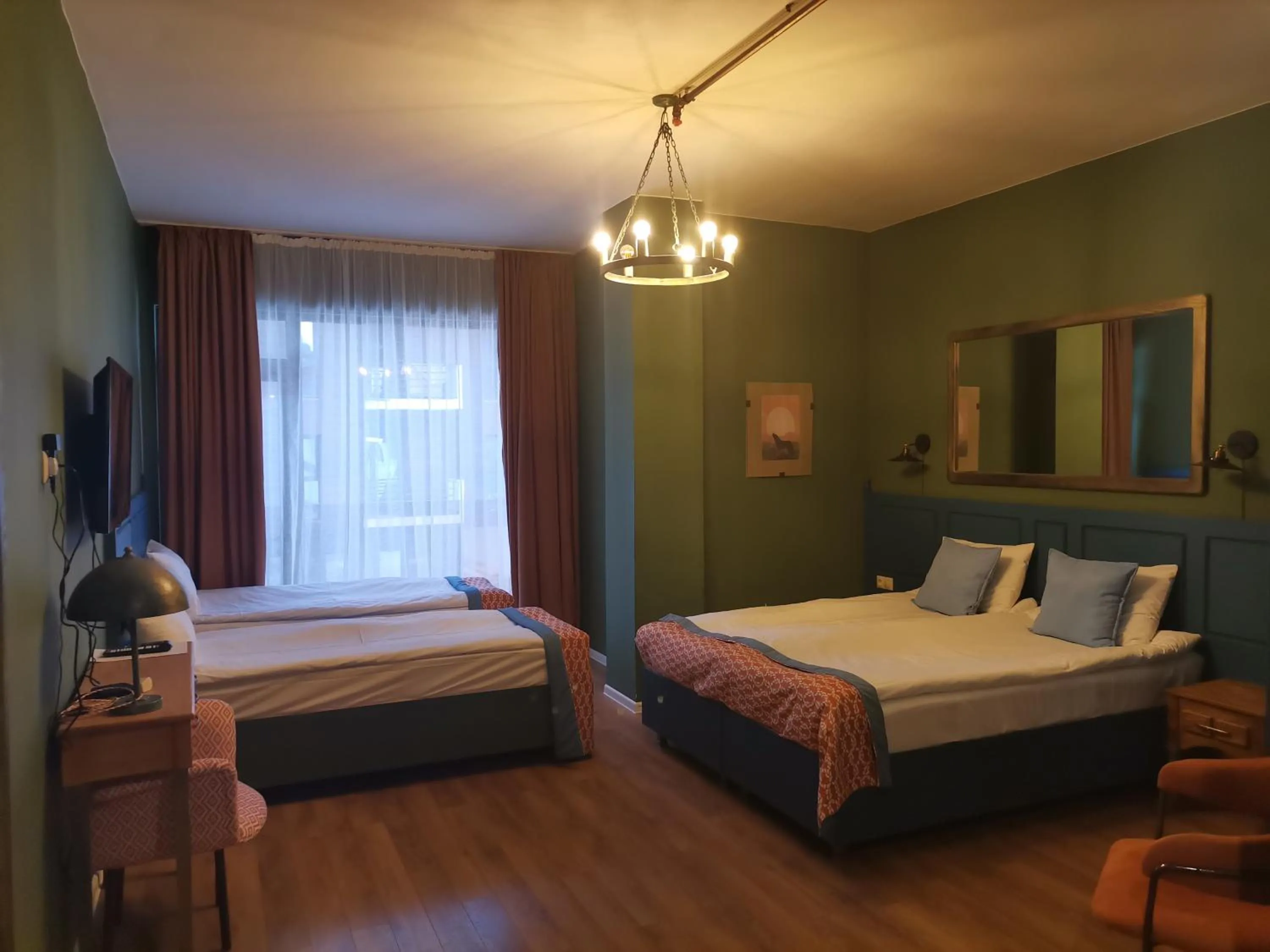 Bed in Raimond Palace Hotel