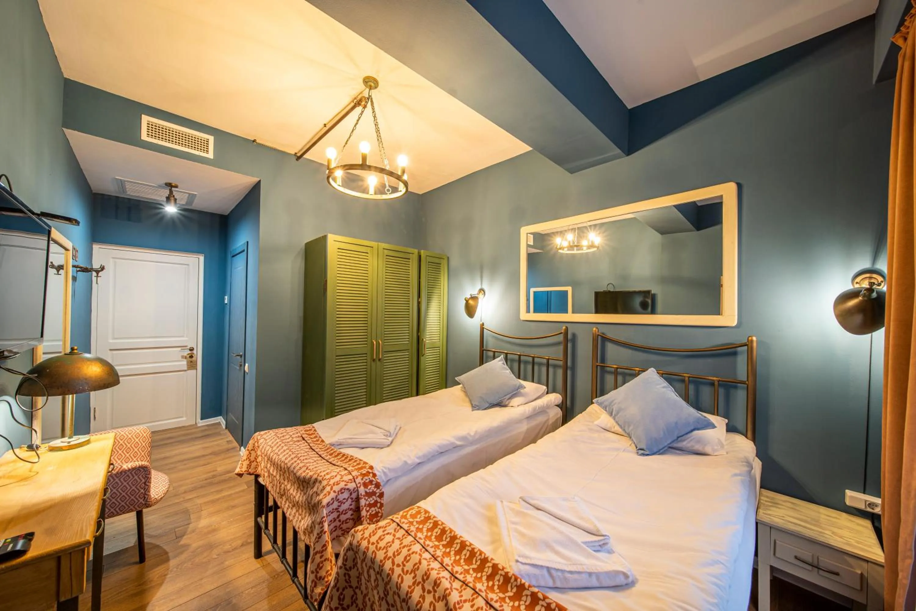 Bed in Raimond Palace Hotel