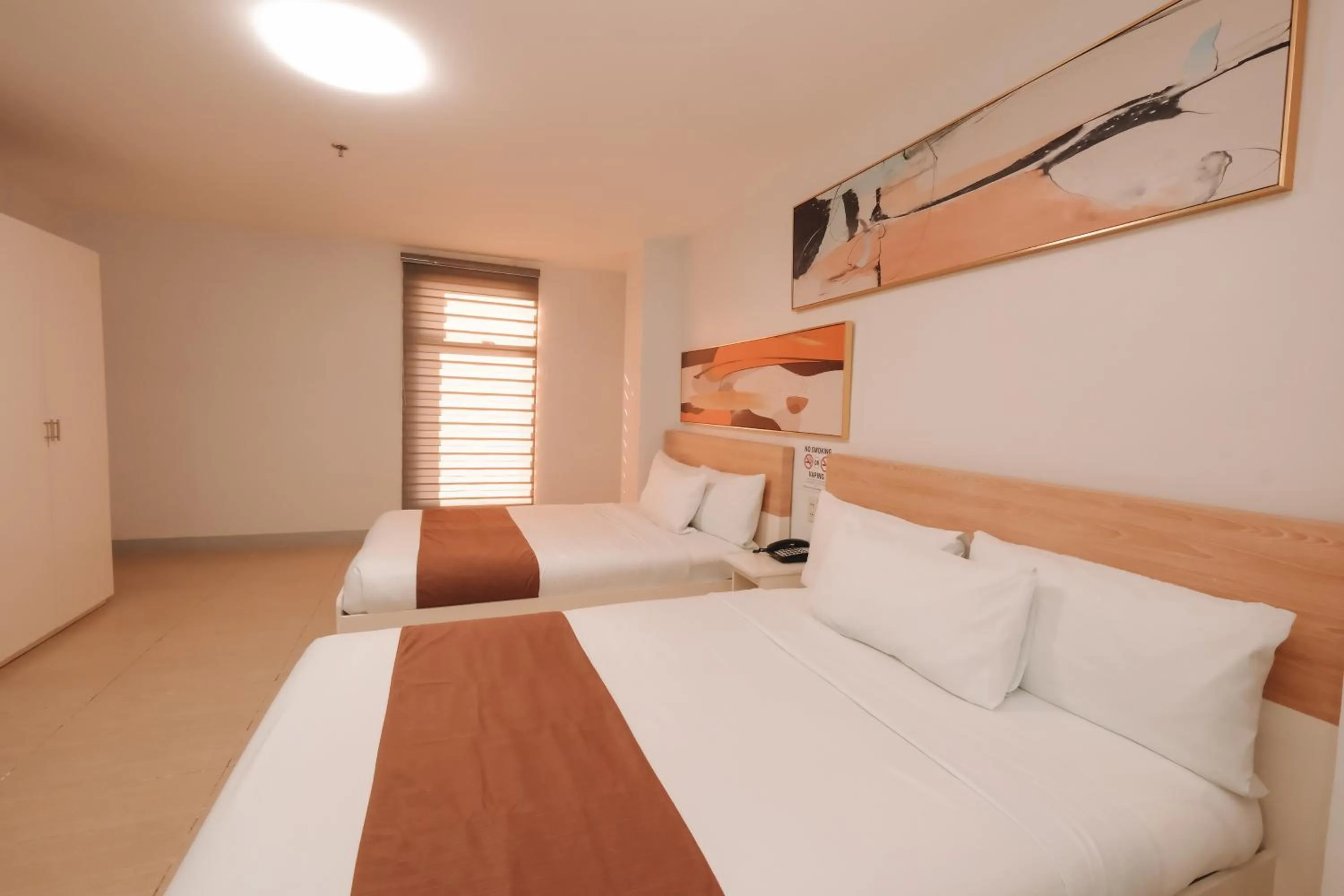 Bedroom, Bed in Rosey Hotel