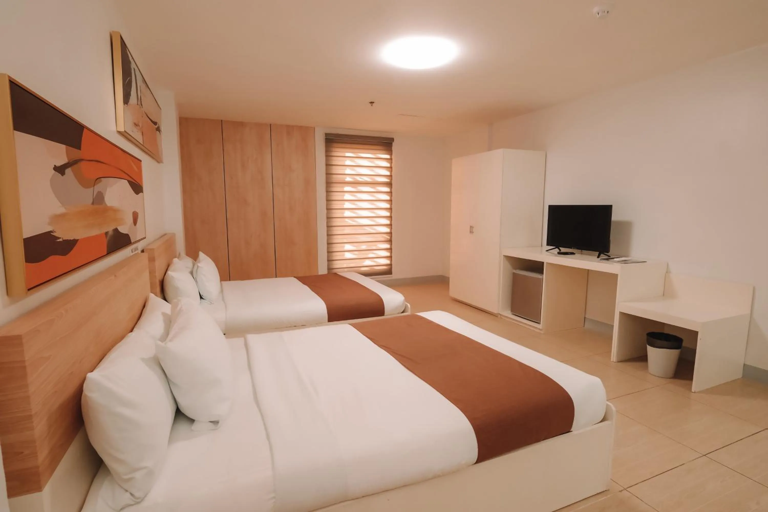 Bedroom, Bed in Rosey Hotel