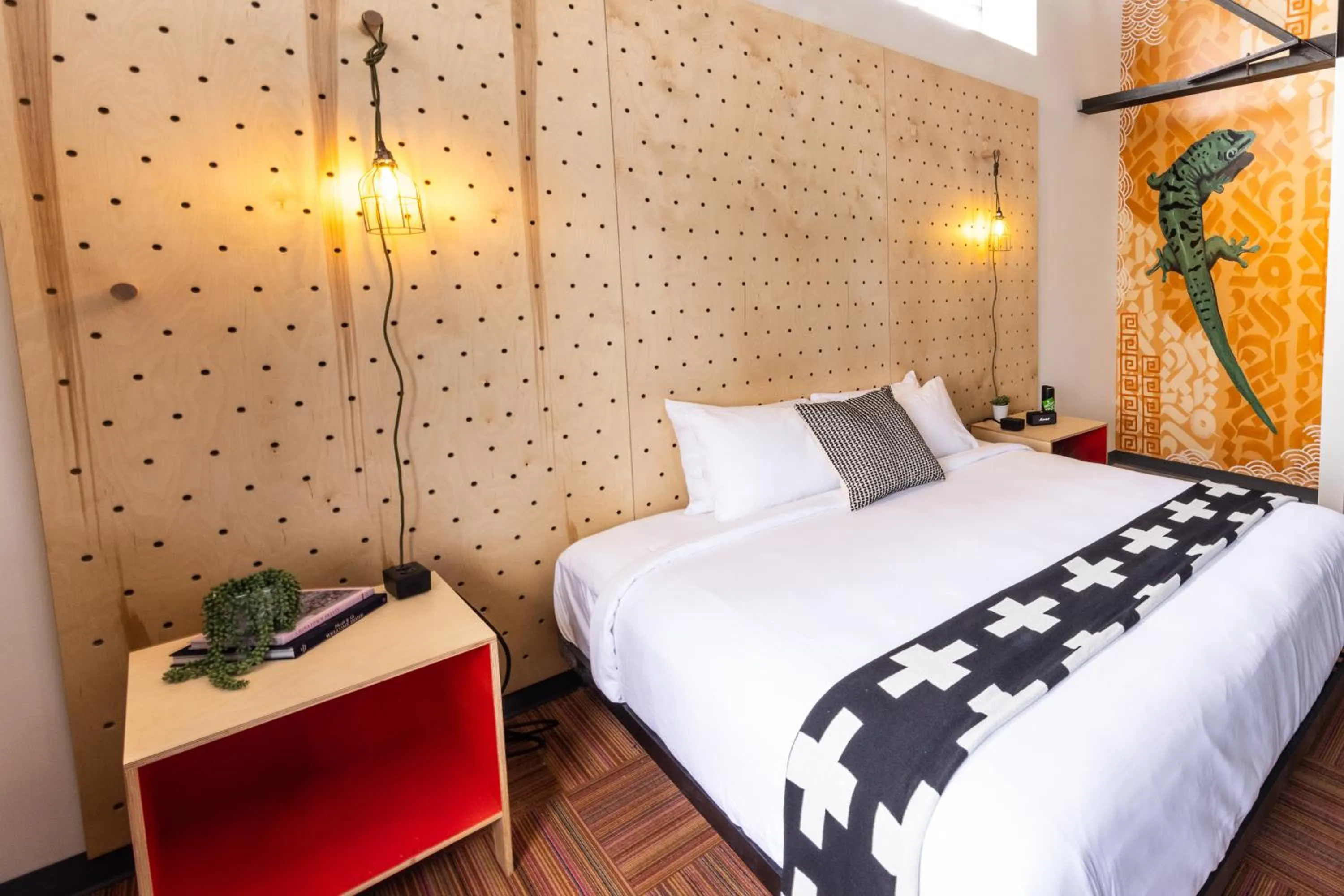 Bed in evo Hotel Salt Lake City