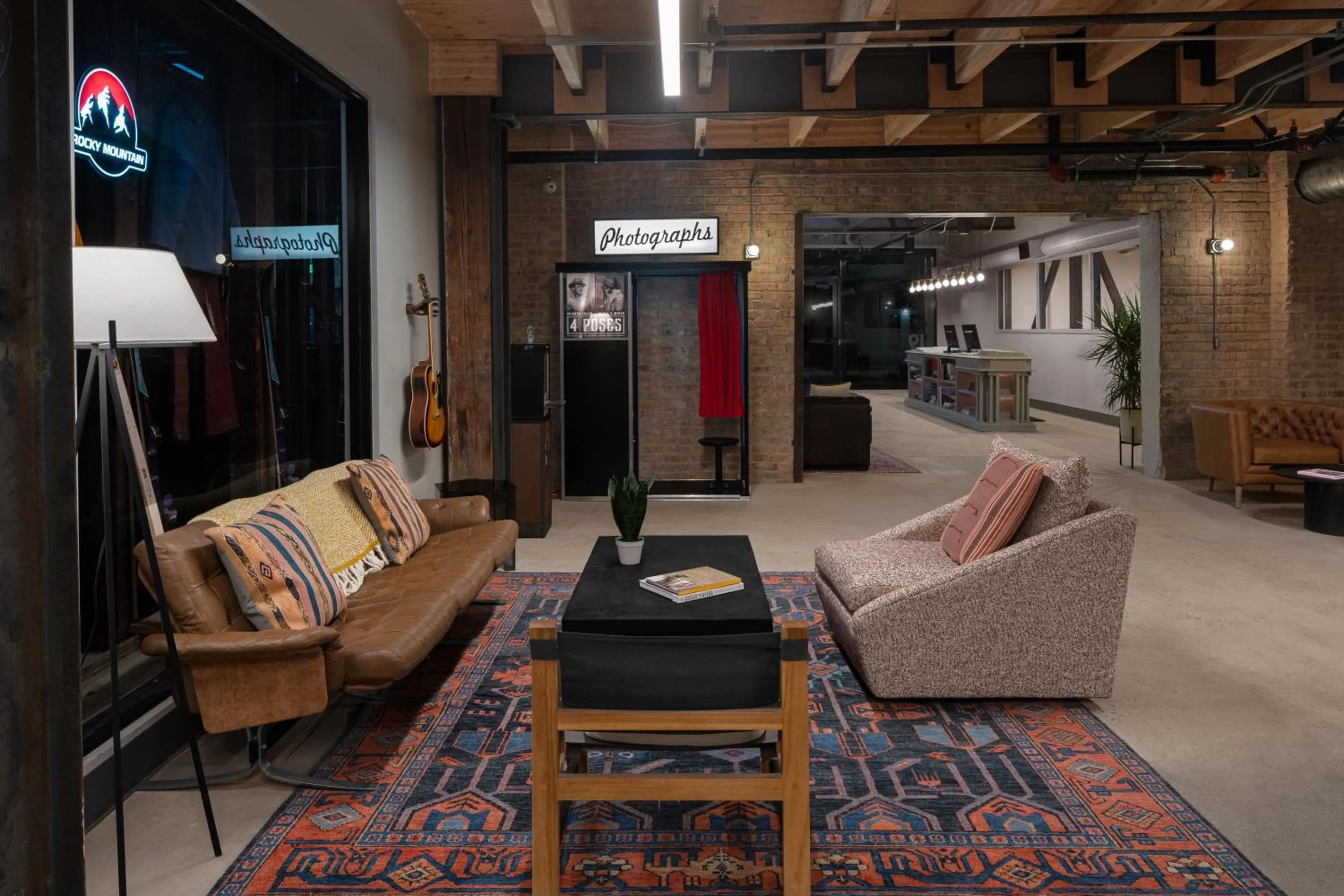 Lobby or reception in evo Hotel Salt Lake City