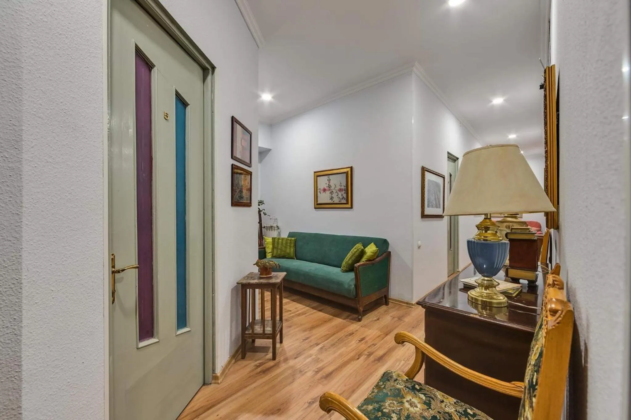 Living room in House 52 Boutique Hotel