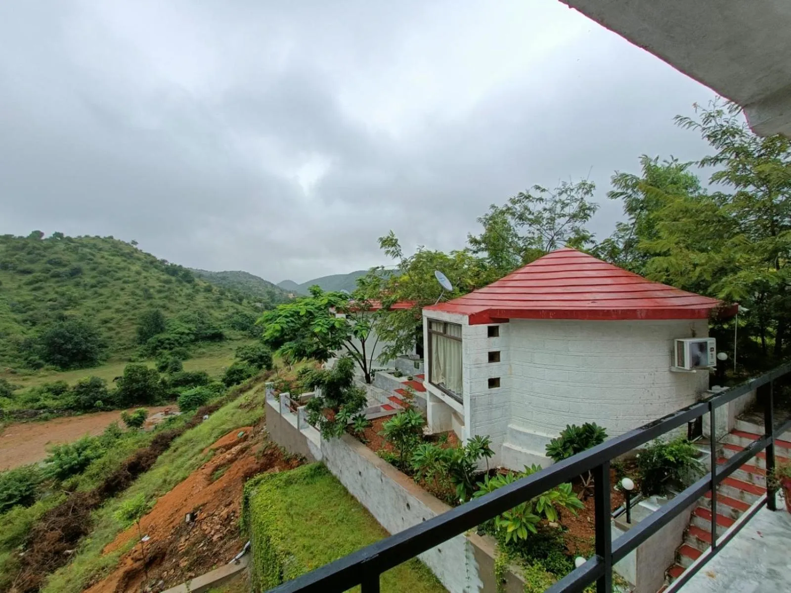 Spring in The HighGarden Resort