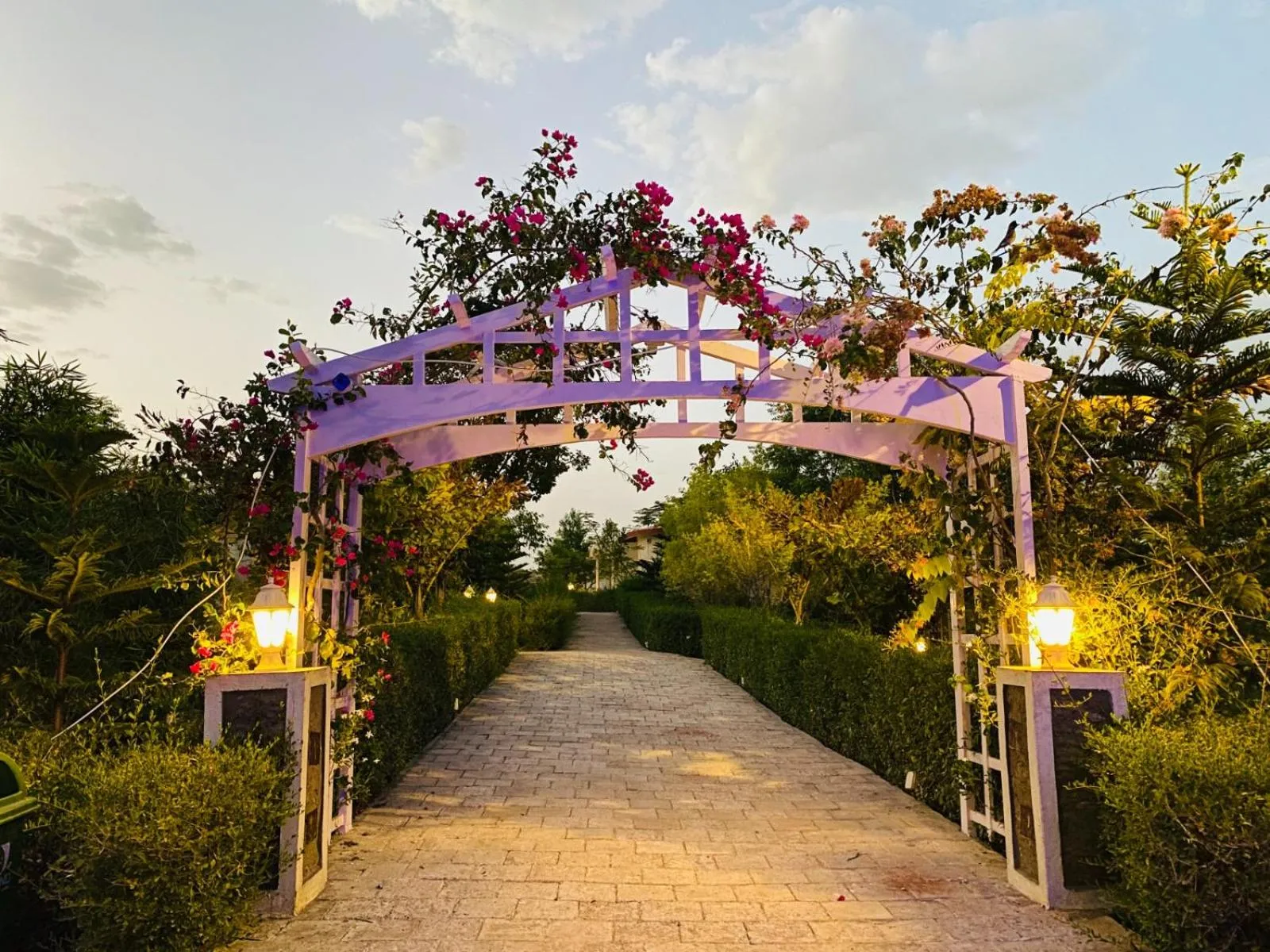 Lobby or reception in The HighGarden Resort
