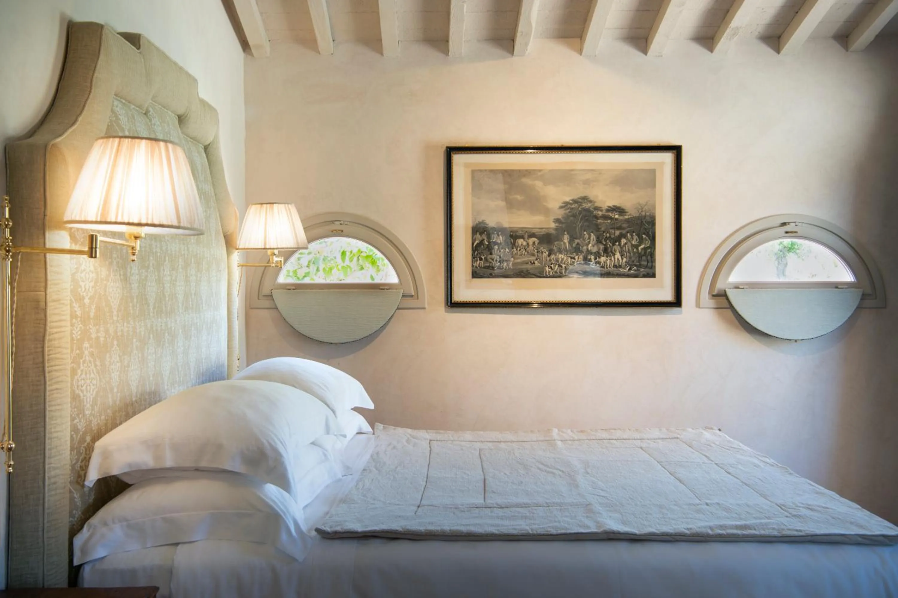 Bed in Il Borro Relais & Châteaux