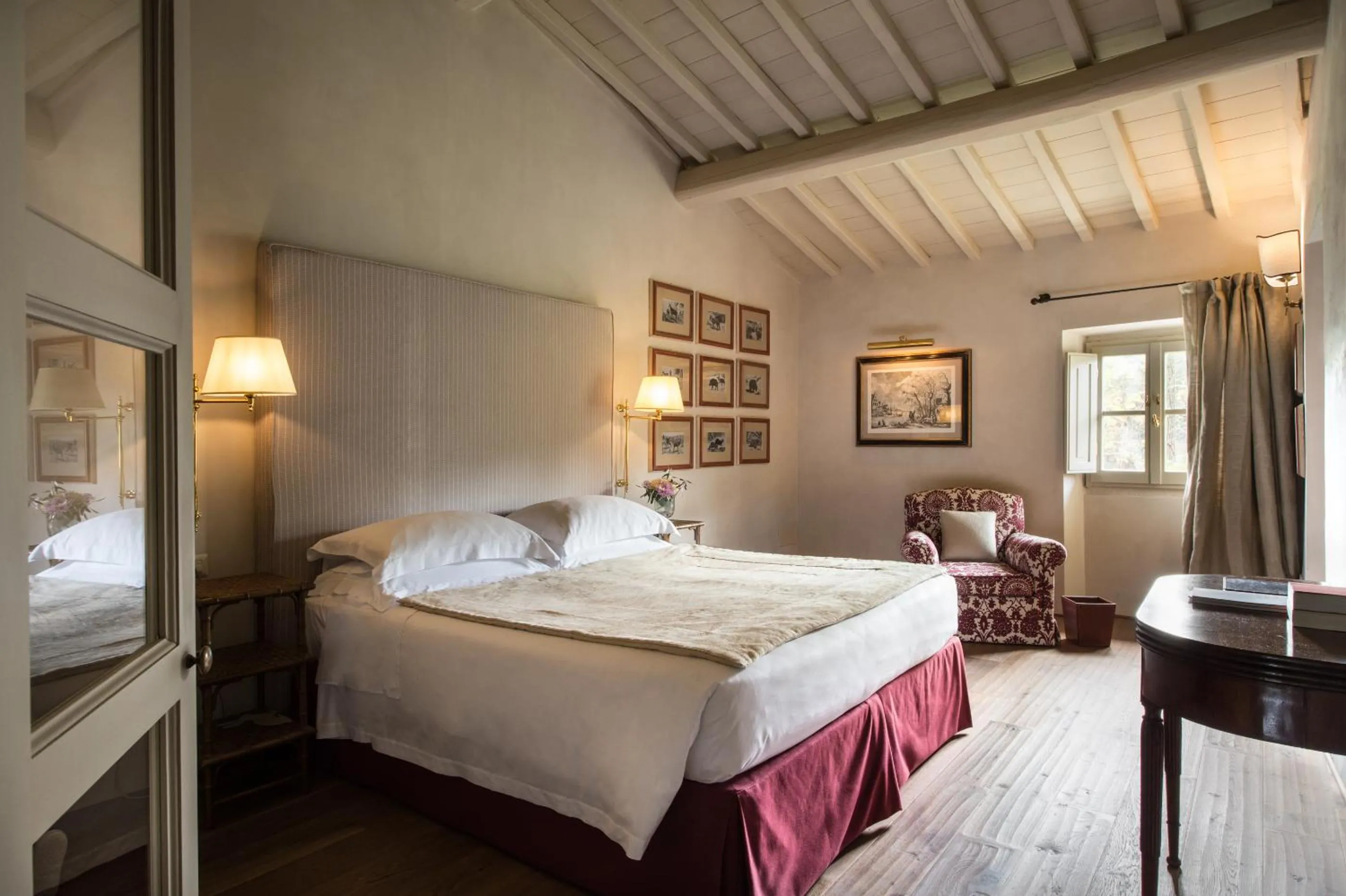 Bed in Il Borro Relais & Châteaux