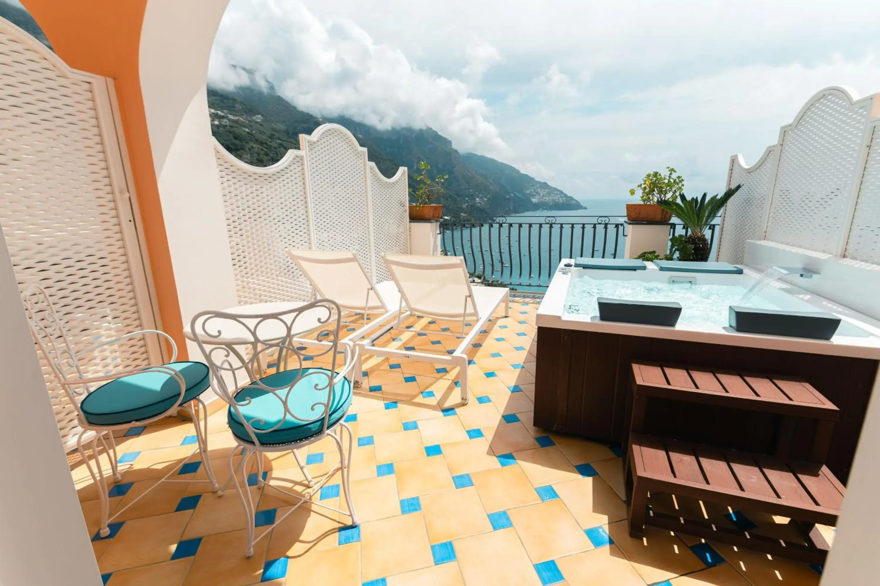 King Suite with Spa Bath in Hotel Conca d'Oro King Suite with Spa Bath in Hotel Conca d'Oro