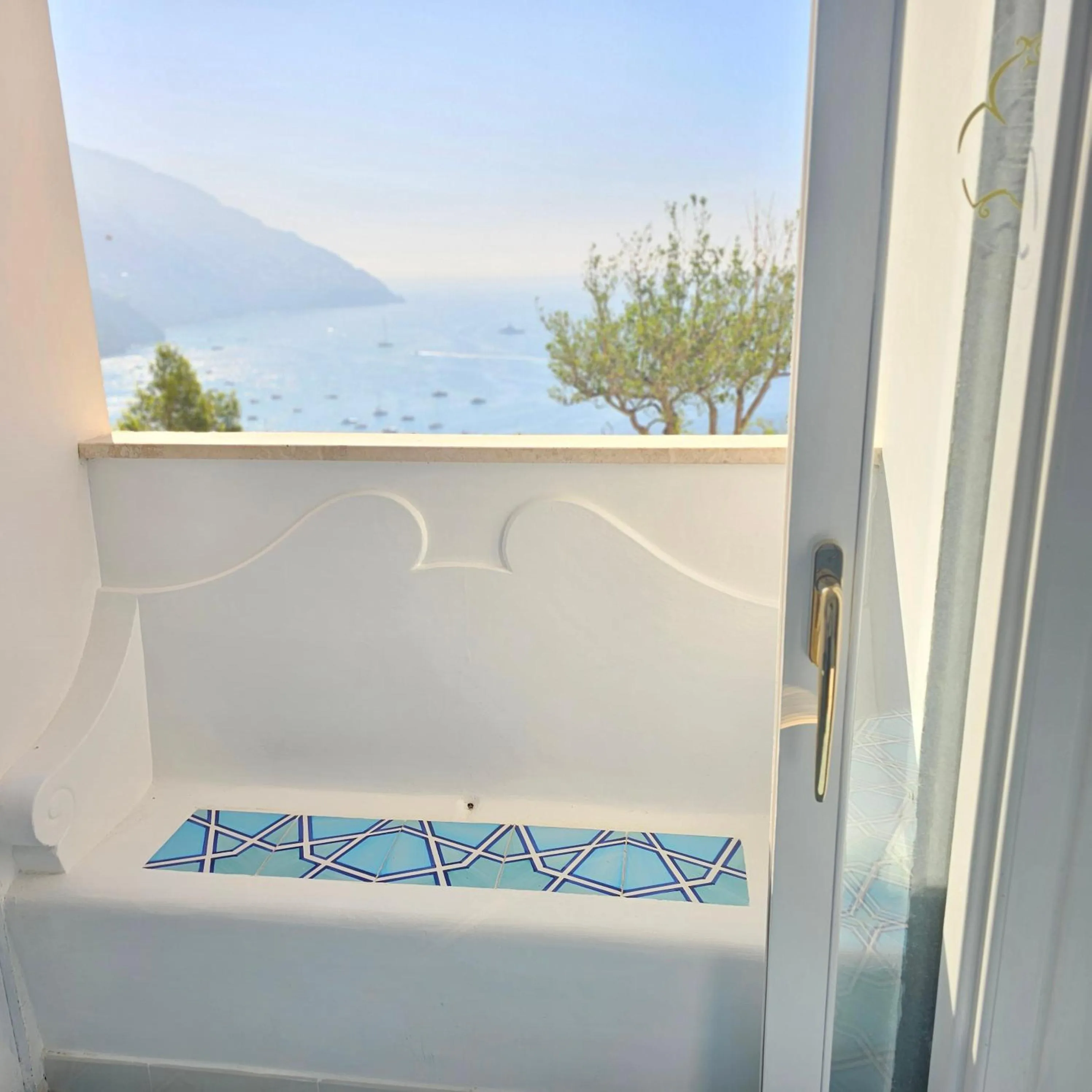 Sea view in Hotel Conca d'Oro