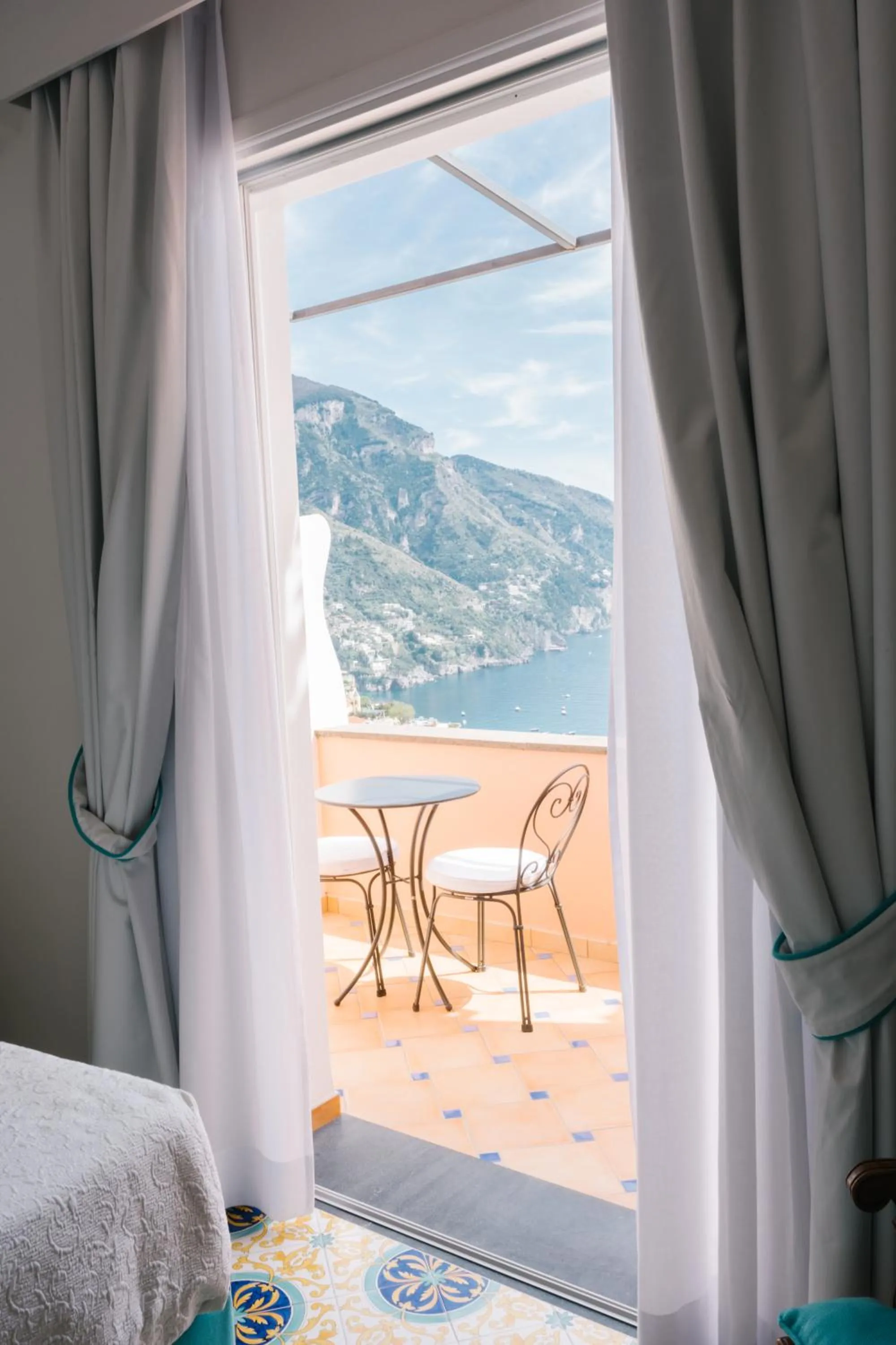 Balcony/Terrace, Bed in Hotel Conca d'Oro