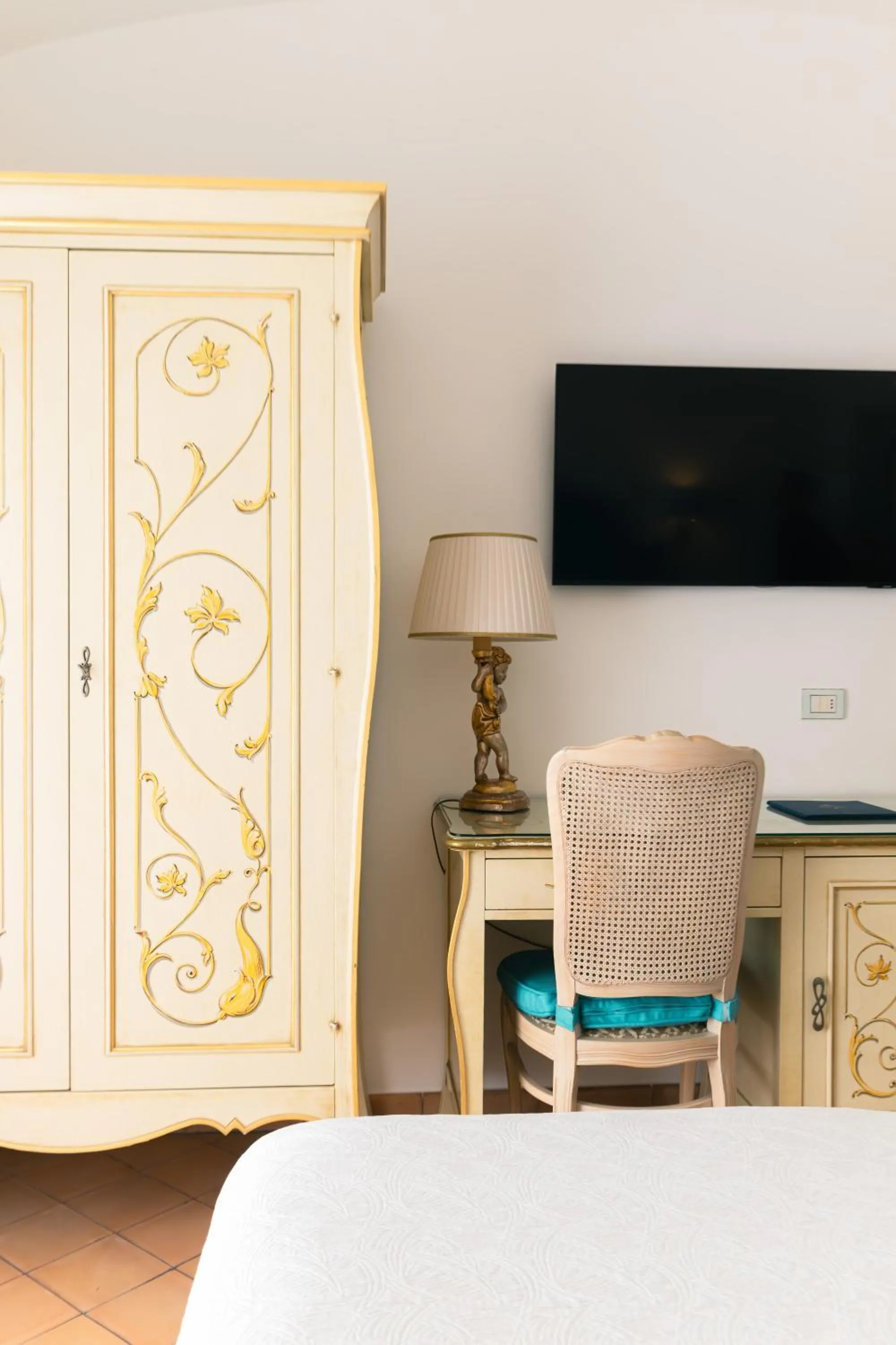Bedroom in Hotel Conca d'Oro