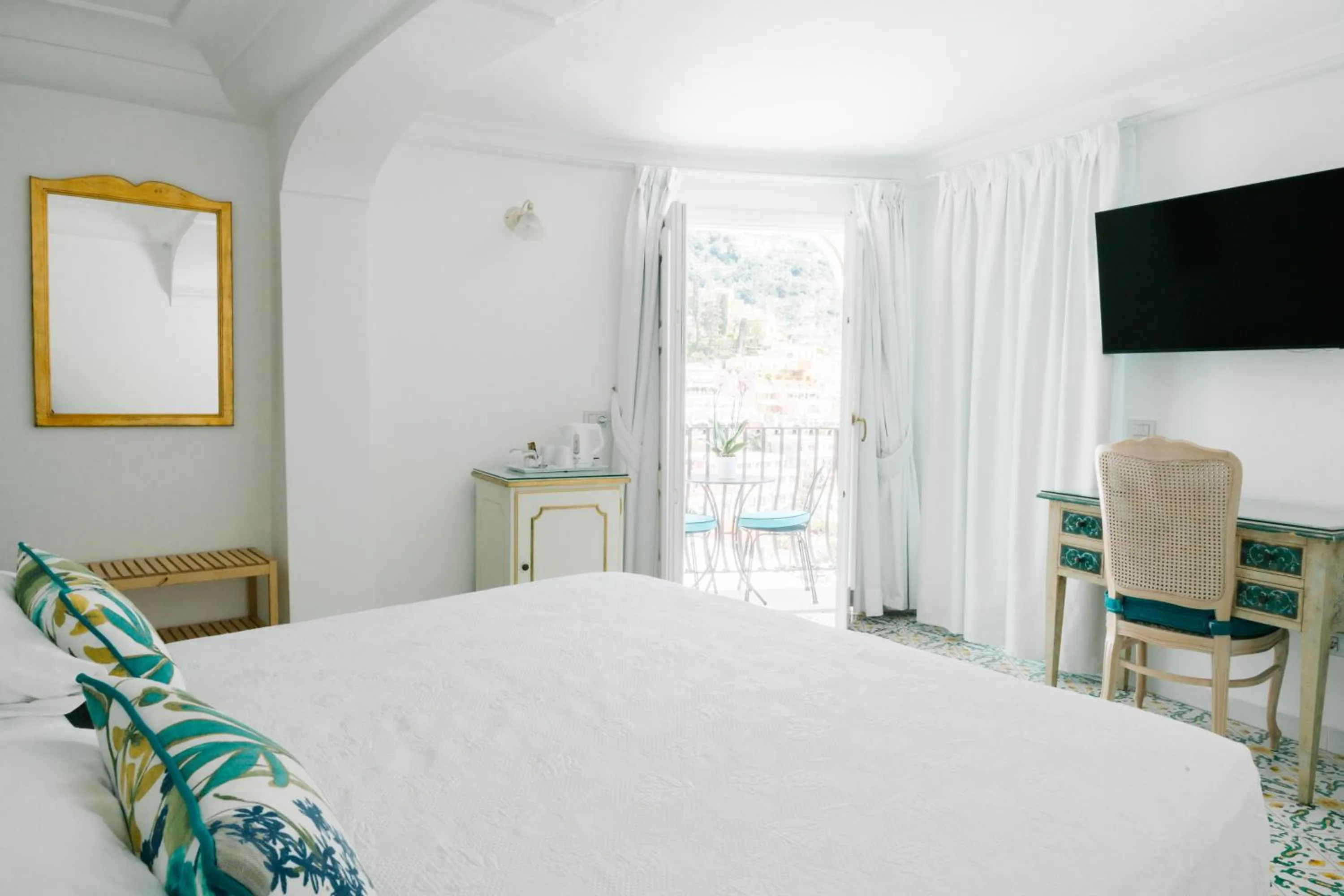 Bedroom, Bed in Hotel Conca d'Oro