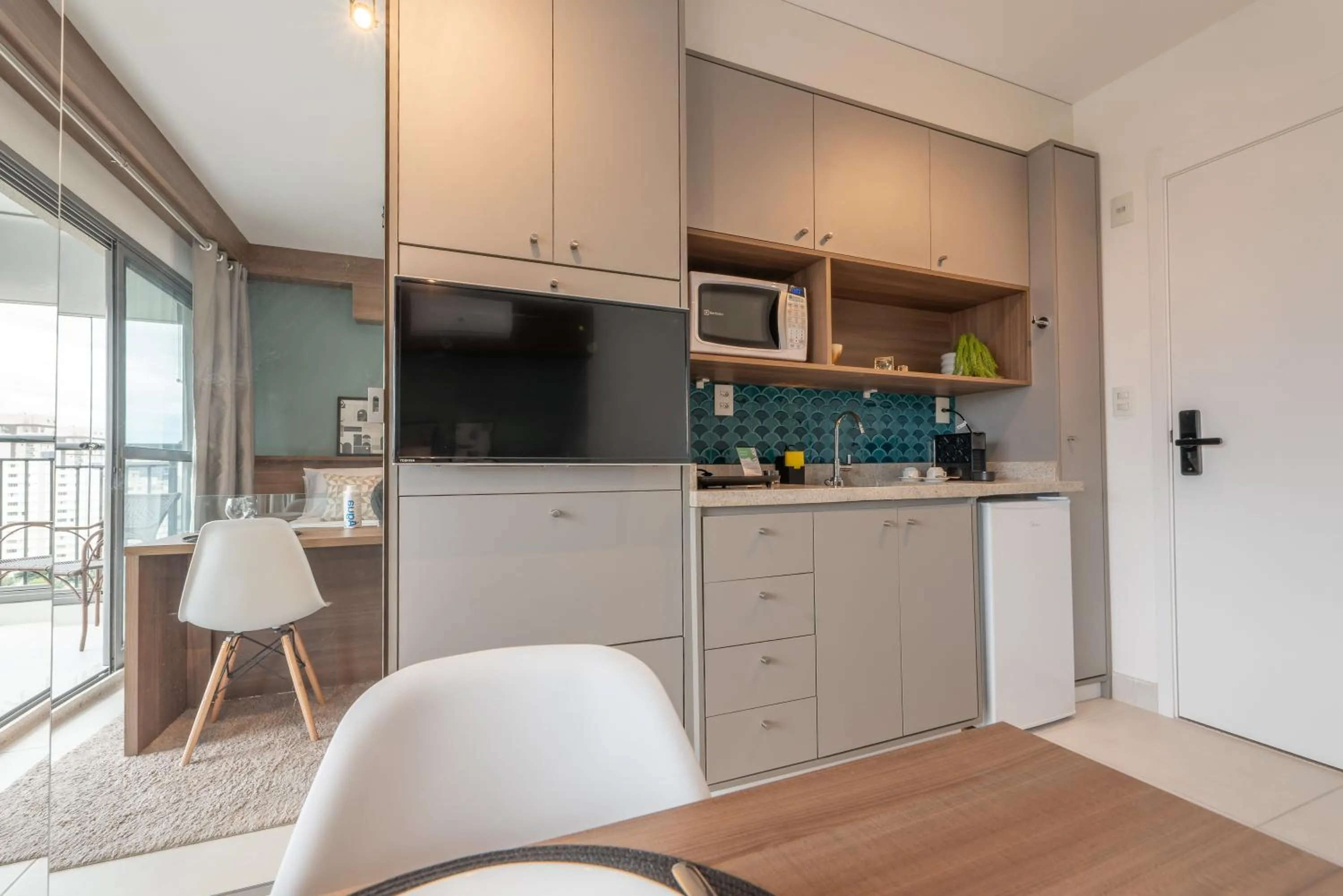 TV and multimedia in Charlie Vitrali Moema